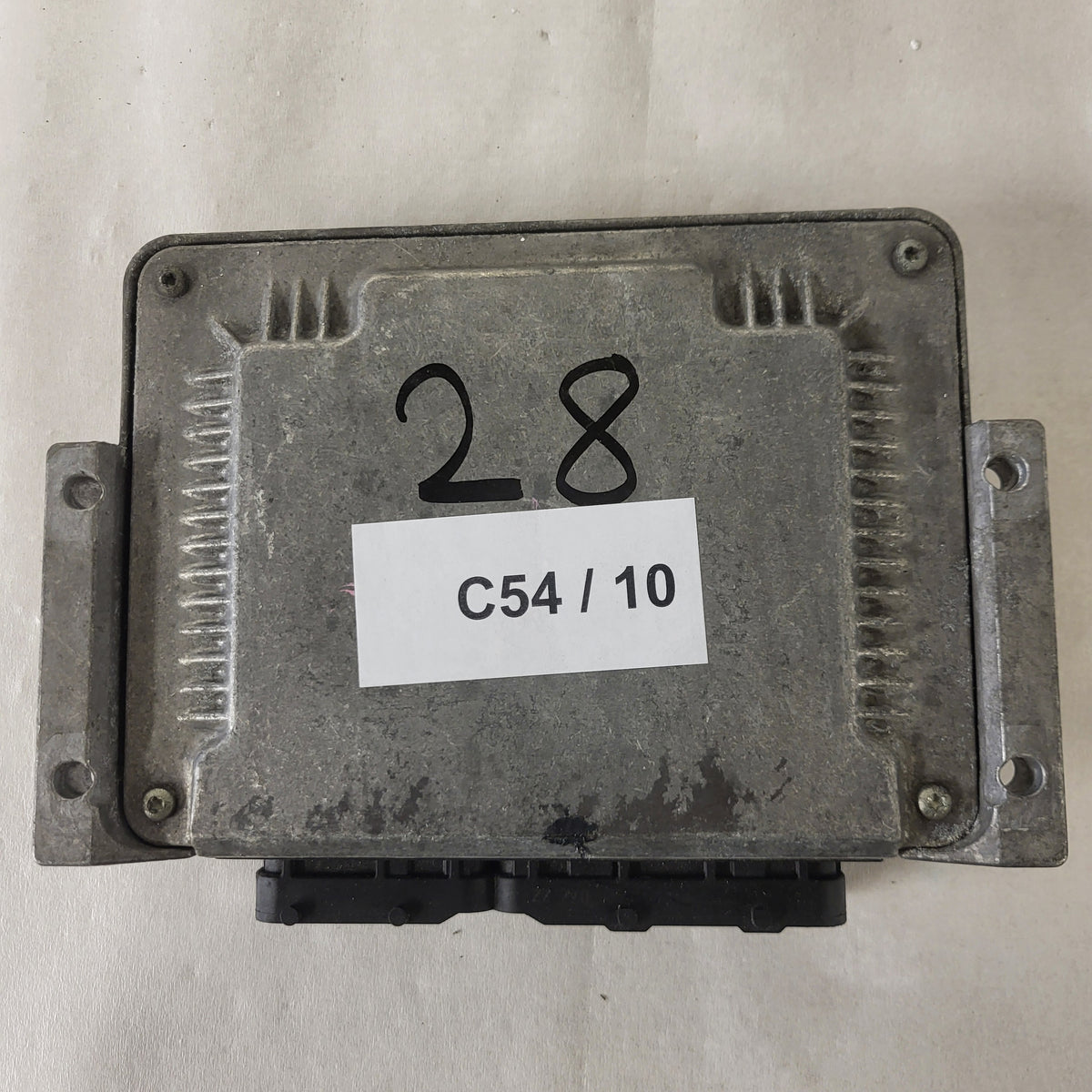 FIAT STILO 1.9 JTD ECU / 0281011553 / 55191209 / 19247DAA / BOSCH - C54-10 - 3