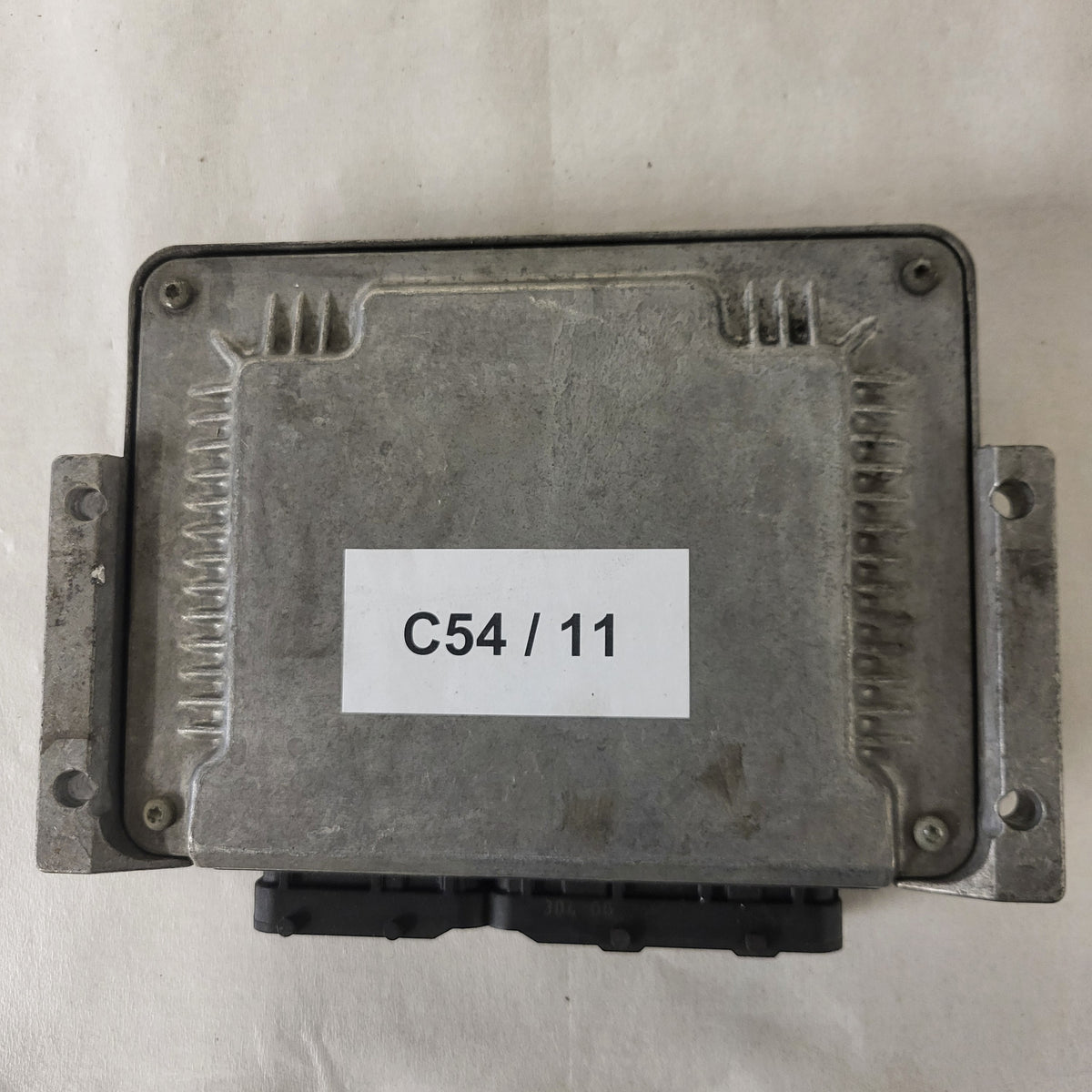 FIAT STILO 1.9 JTD ECU / 0281011553 / 55191209 / 19247DAA / BOSCH - C54-11 - 3