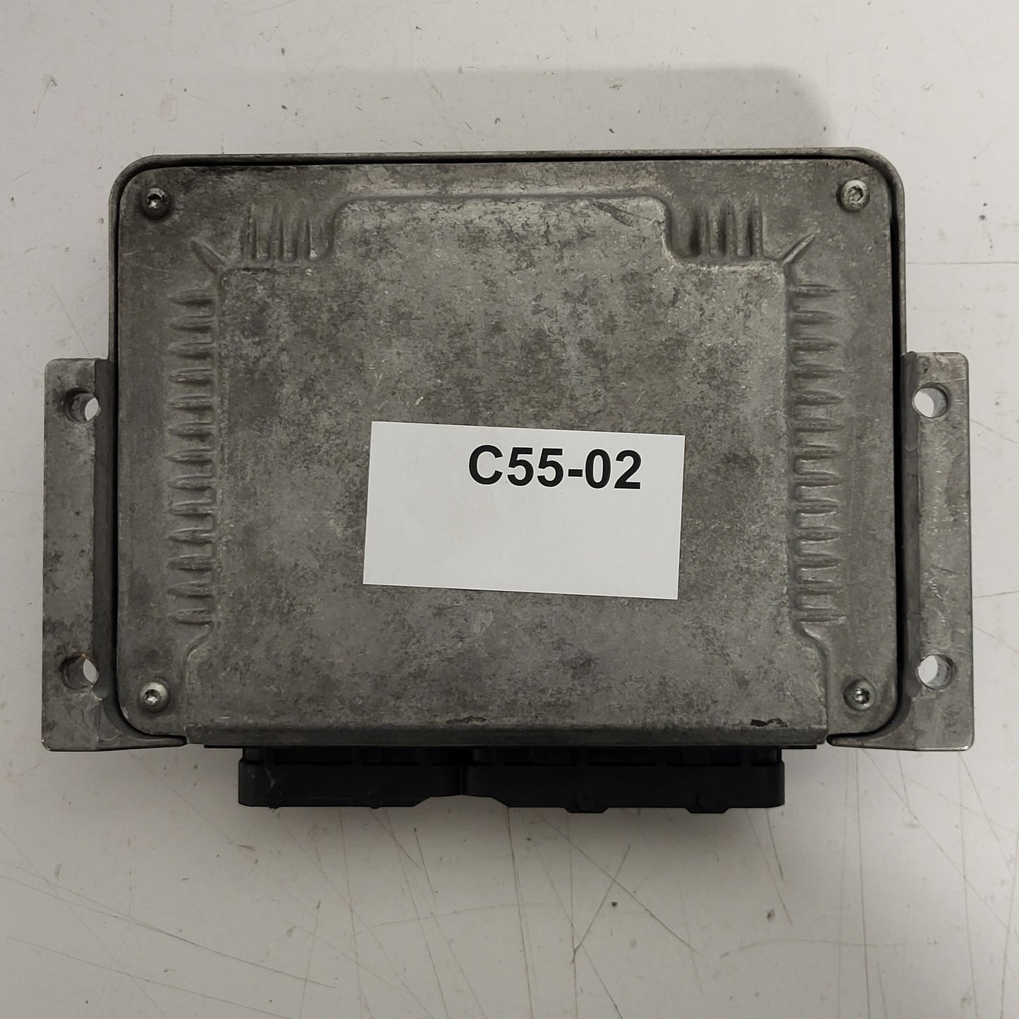 ALFA 147 1.9 ECU / 0281011488 / 55189421 / BOSCH
