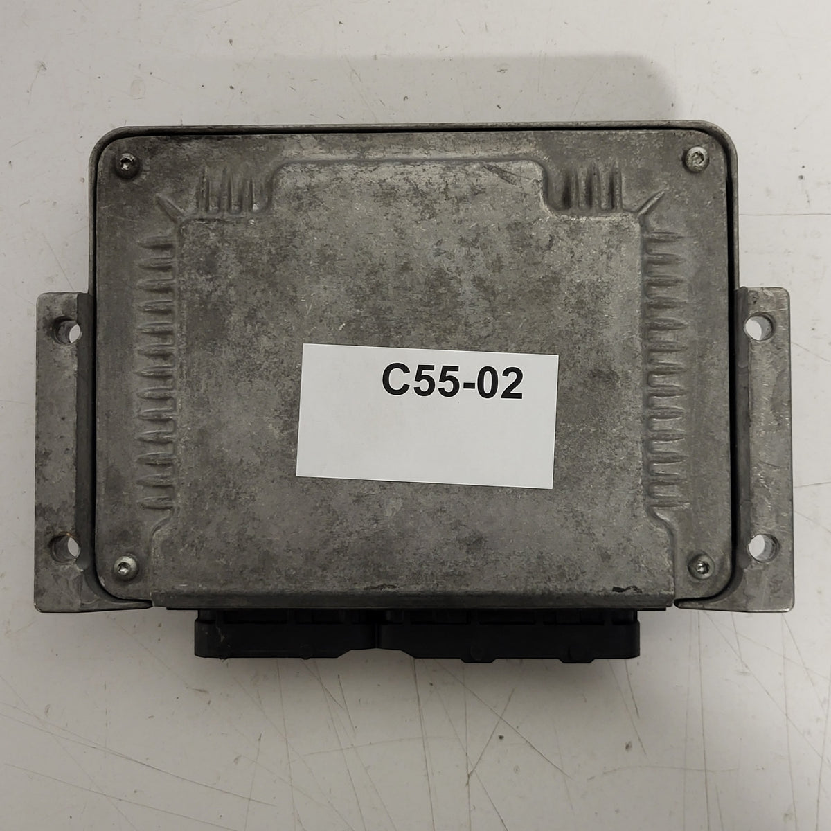 ALFA 147 1.9 ECU / 0281011488 / 55189421 / BOSCH - C55-02 - 3