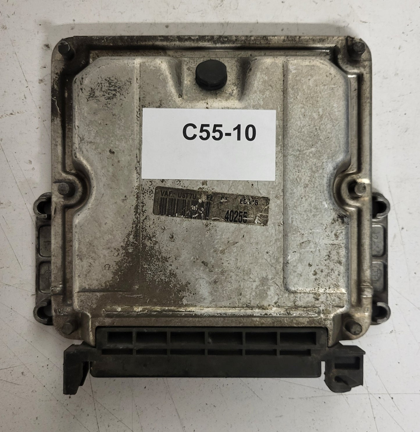 Peugeot 806 ECU / 0281010135 / 9636254580 / EDC15C2 / BOSCH