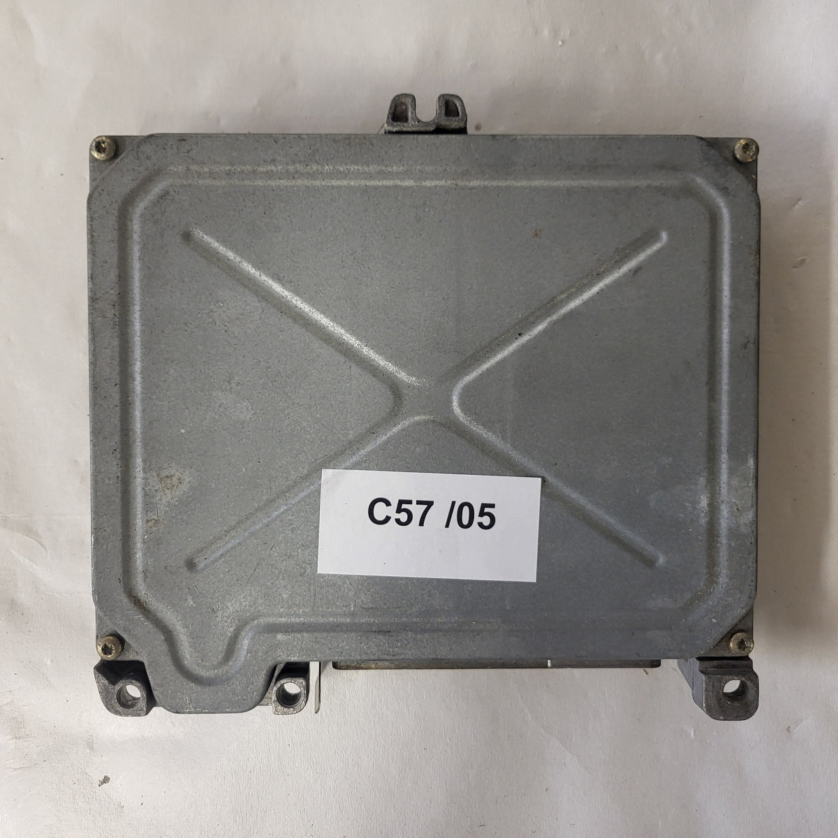 Renault Clio ECU / S101718103C / HOM 7700749946 / 7700864507 / S101718103 - C57-05 - 3