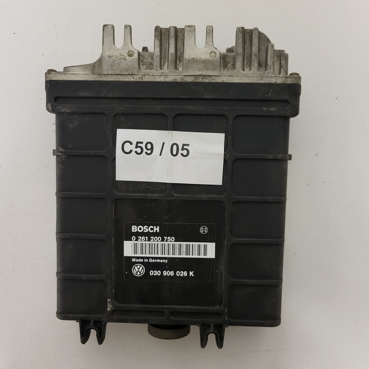 VW ECU / 0261200750 / 030906026K / BOSCH - C59-05 - 3