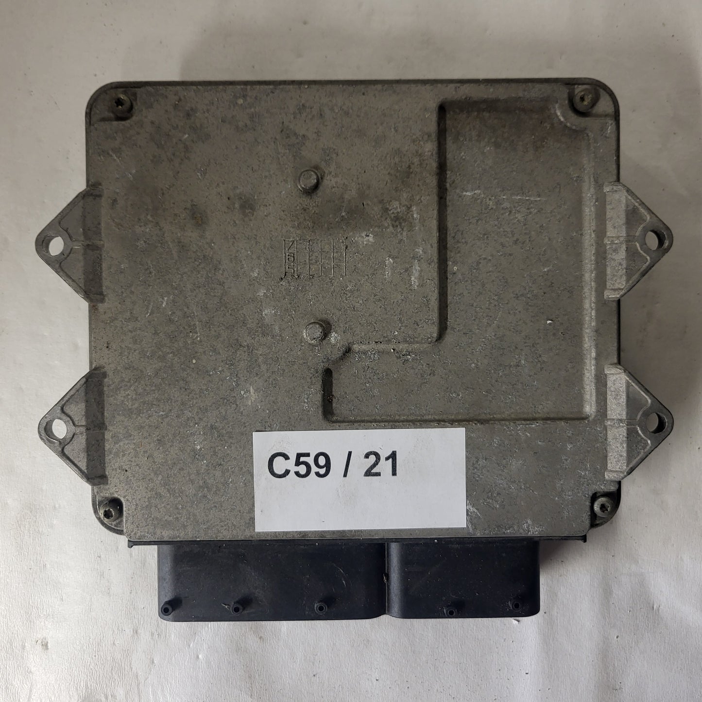 Fiat Punto 1.3 ECU / 55192093 / MJD 6JF.P6 / HW01B / MAGNETI MARELLI