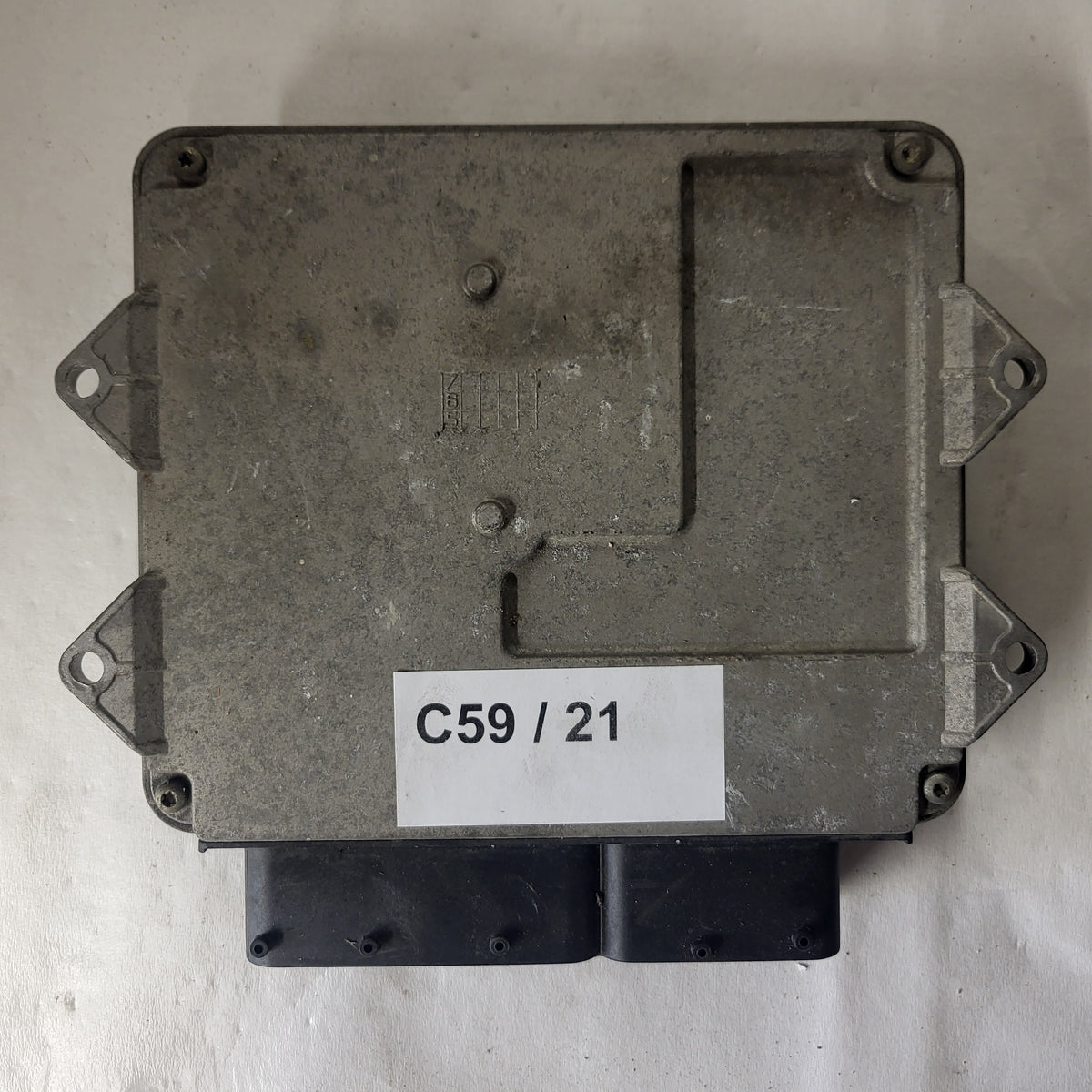 Fiat Punto 1.3 ECU / 55192093 / MJD 6JF.P6 / HW01B / MAGNETI MARELLI - C59-21 - 3