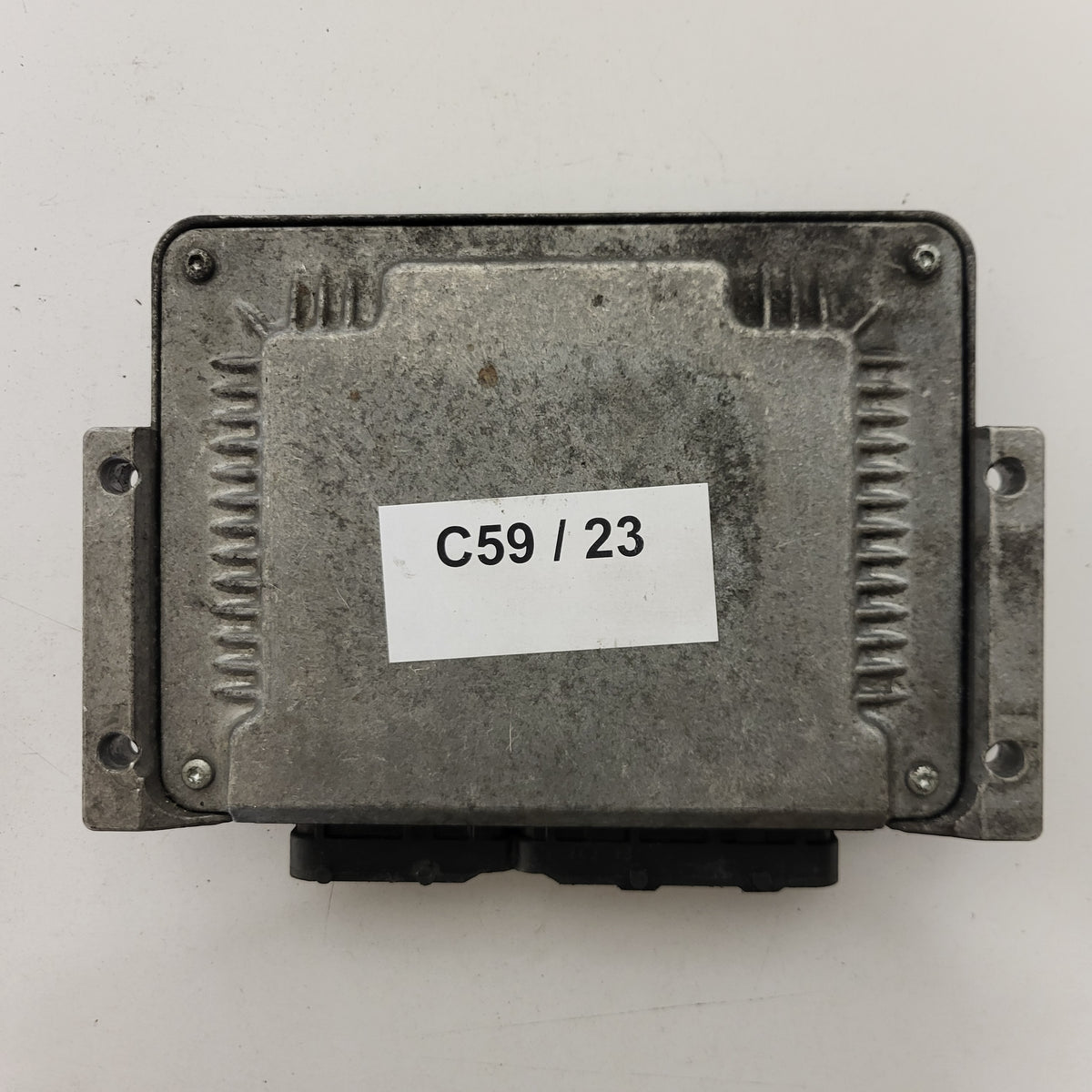 Fiat Stilo 1.9 JTD ECU / 0281011398 / 55187571 / 19242AED / 1039D02357 / BOSCH - C59-23 - 3