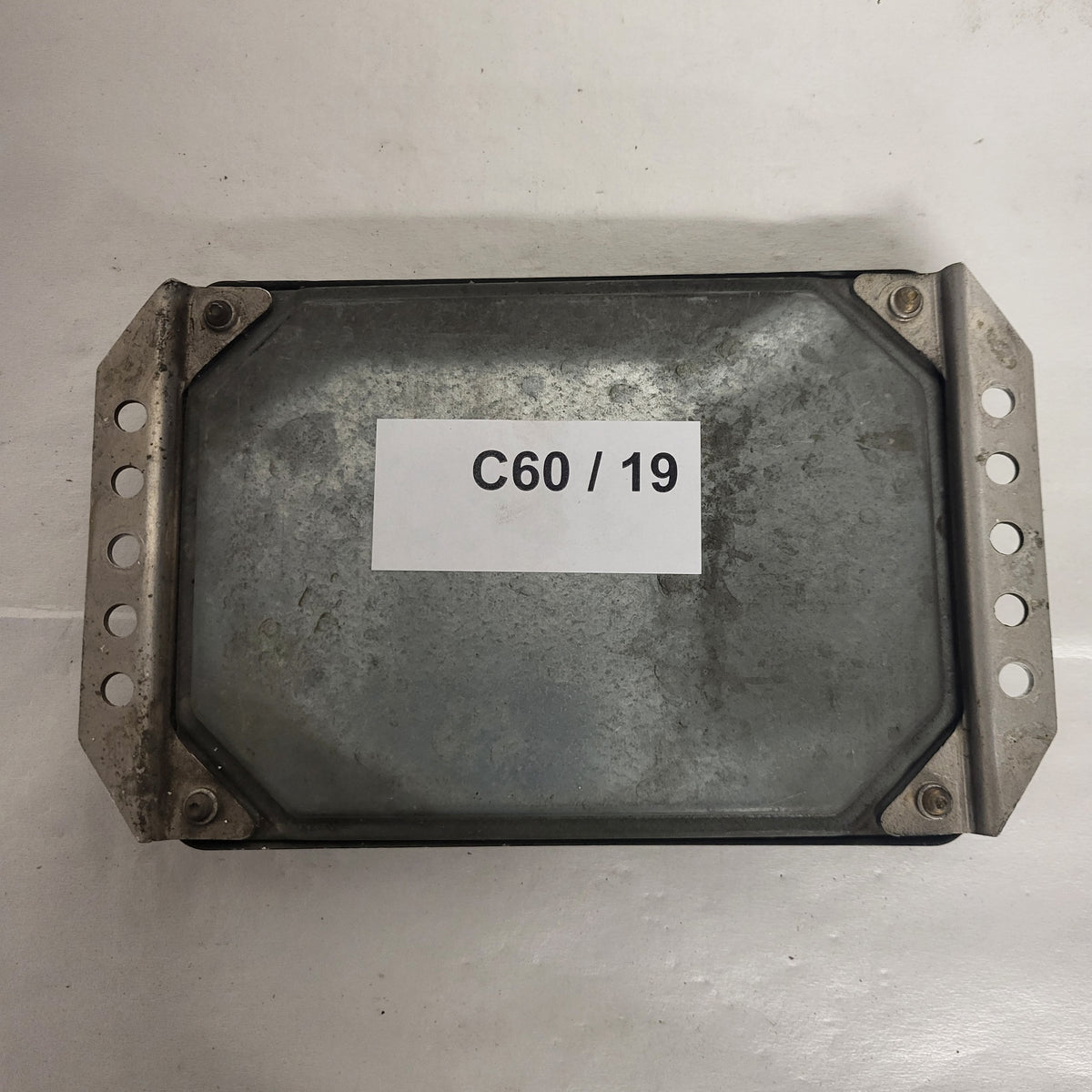 Fiat Bravo 1.4 ECU / 0261203868 / 00464558010 / BOSCH - C60-19 - 3