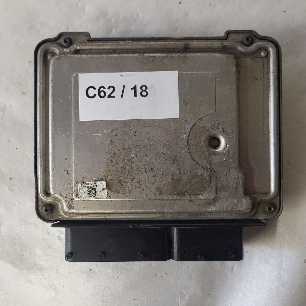 FIAT CROMA ECU / 0281012963 / 55205064 / BOSCH - C62-18 - 3