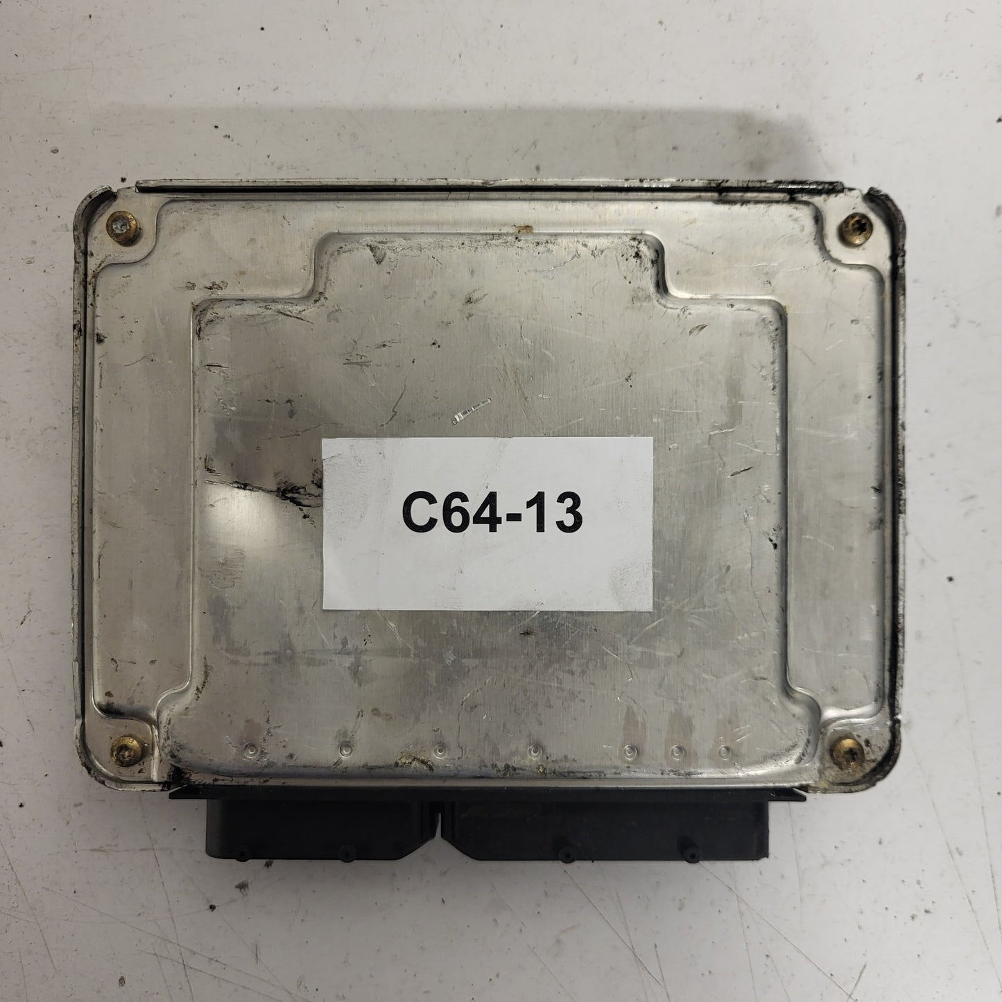 VW PASSAT 1.9 ECU / 4Z7907401B / 0281010447 / EDC15VM+ / BOSCH