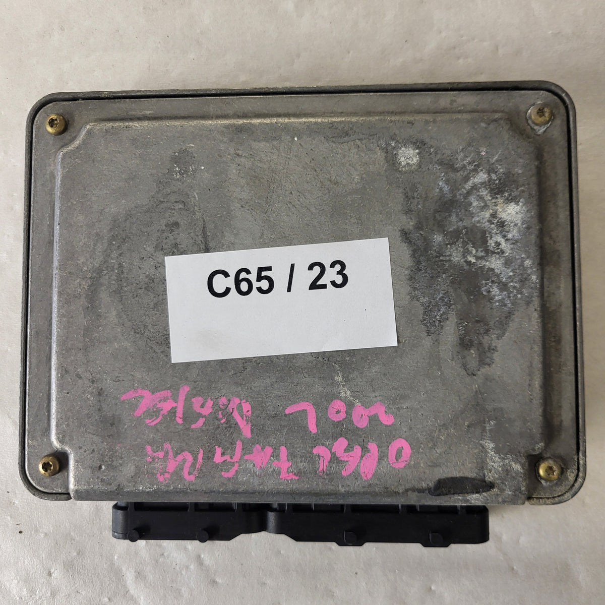 Opel Zafira 2.0 ECU / 0281010268 / 24417169 / BOSCH - C65-23 - 3