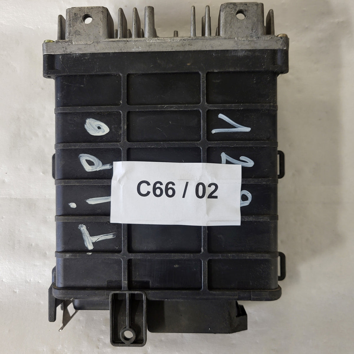 FIAT TIPO TEMPRA LANCIA DEDRA ECU / 0280000758 / BOSCH - C66-02 - 3