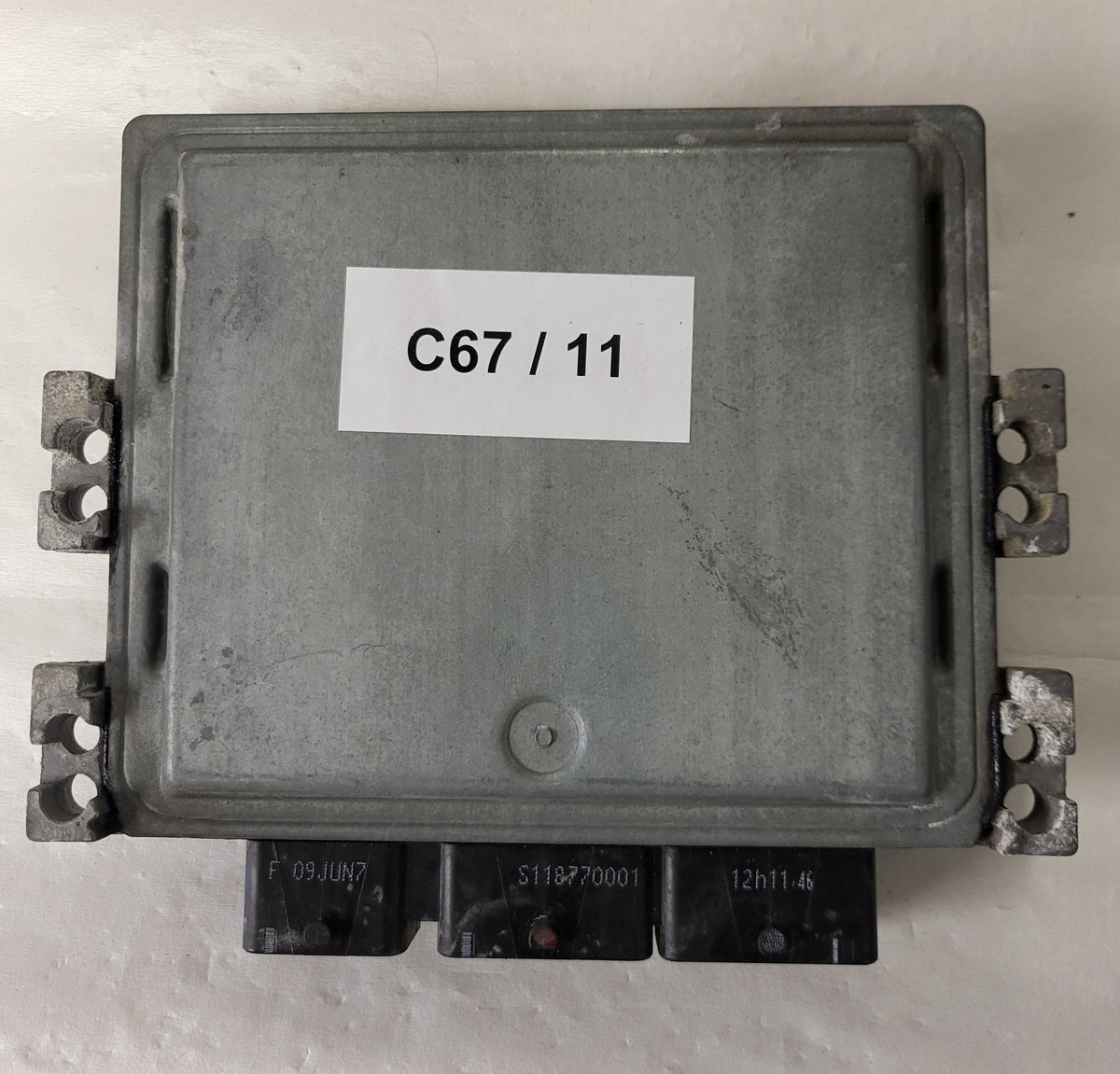 Renault Megane Scenic ECU / S122326113A / 8200804775 / 8200807626 / SID301 / - C67-11 - 3