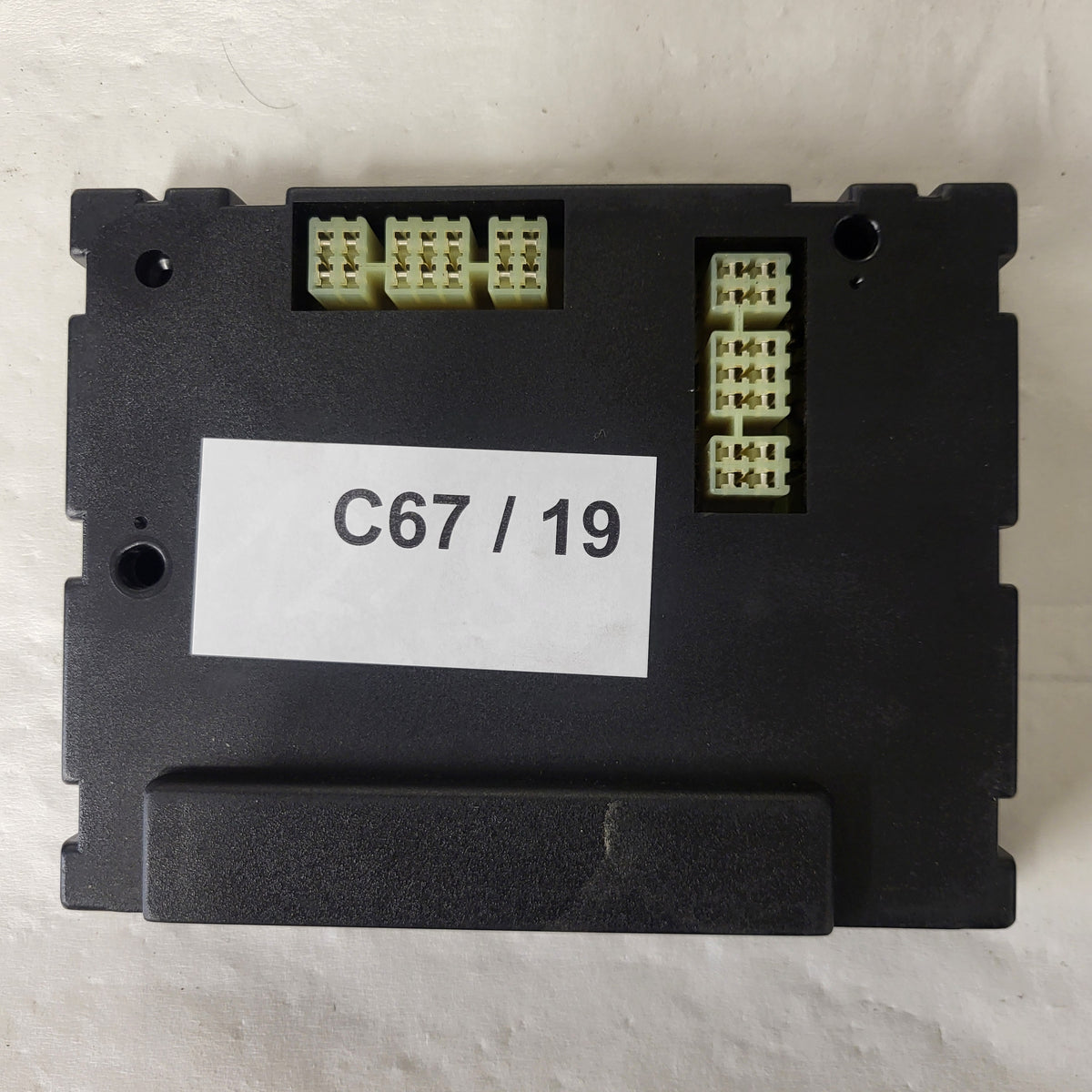 LAND ROVER FREELANDER ECU / YWC106390 / 27VT - C67-19 - 3