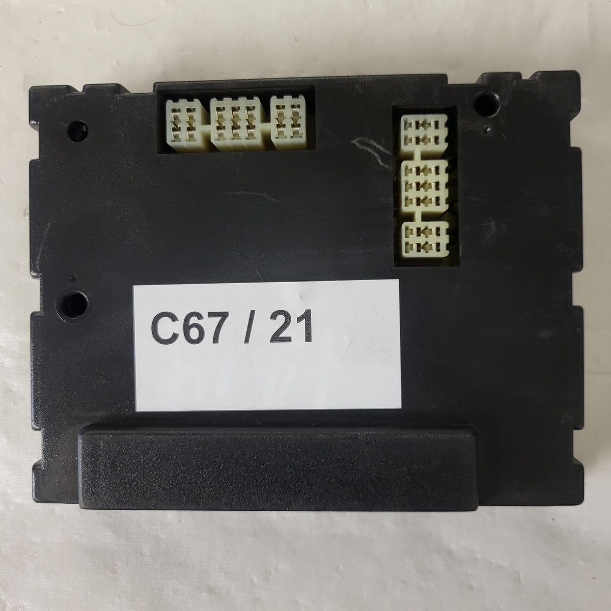 LAND ROVER FREELANDER ECU / YWC106080 / 27VT - C67-21 - 3