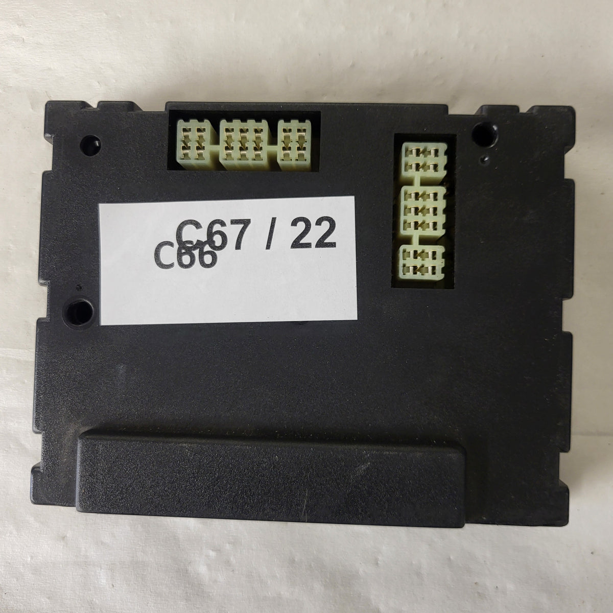 LAND ROVER FREELANDER ECU / YWC106080 / 27VT - C67-22 - 3