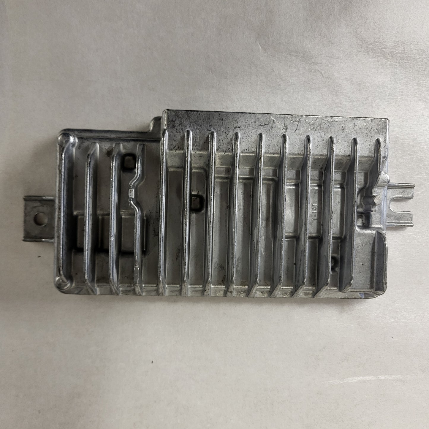 FIAT ALFA MODULE ECU / NRCS2 / 670219508 / 19224BQ / SW R2.21 / HW C1.0D / BOSCH MOPAR