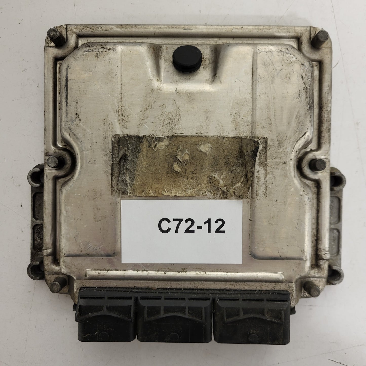 Renault ECU / 0281011102 / 8200153945 / 8200222133 / BOSCH
