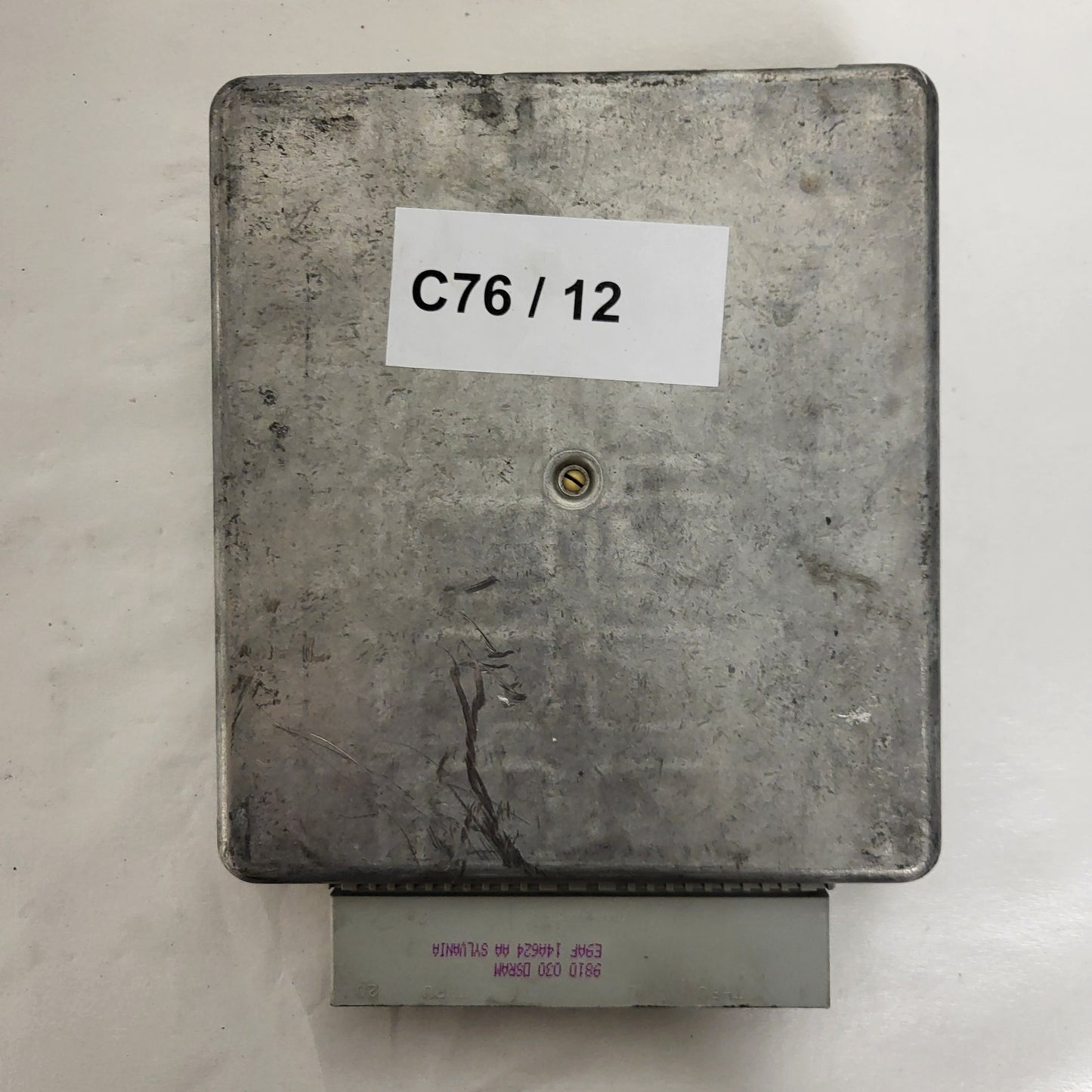 FORD FIESTA ECU / XS6F-12A650-NA / MASH / LP4-321 / EEC-V /