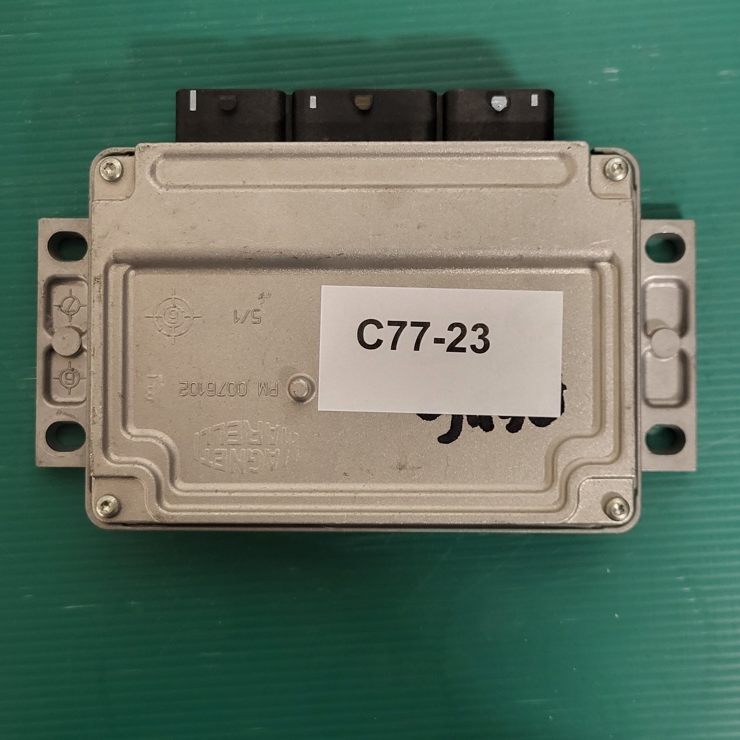 PEUGEOT CITROEN ECU / IAW 6LP2.05 / 9664164680 / 9664339980 / MAGNETI MARELLI