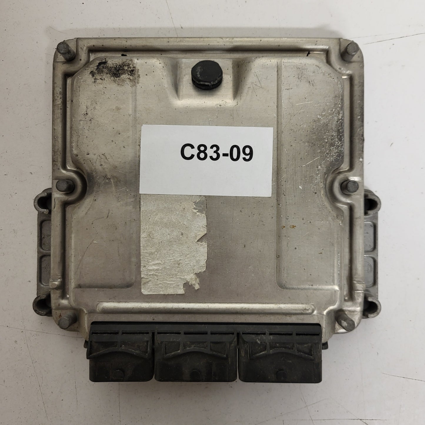 RENAULT ECU / 0281010483 / HOM8200039569 / 8200127078 / BOSCH