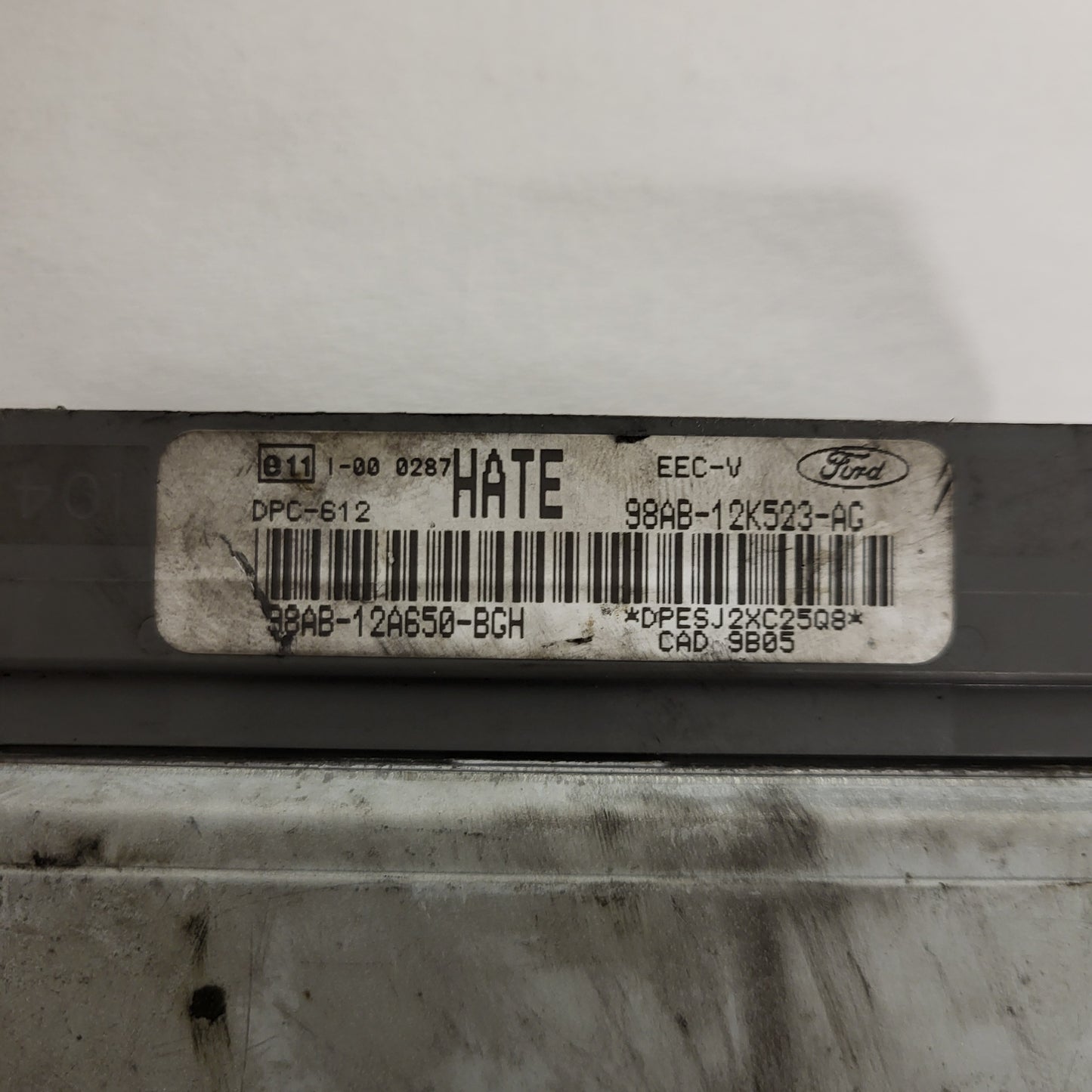 FORD ECU / 98AB-12A650-BGH / 98AB-12K523-AG / HATE / DPC-612 / EEC-V
