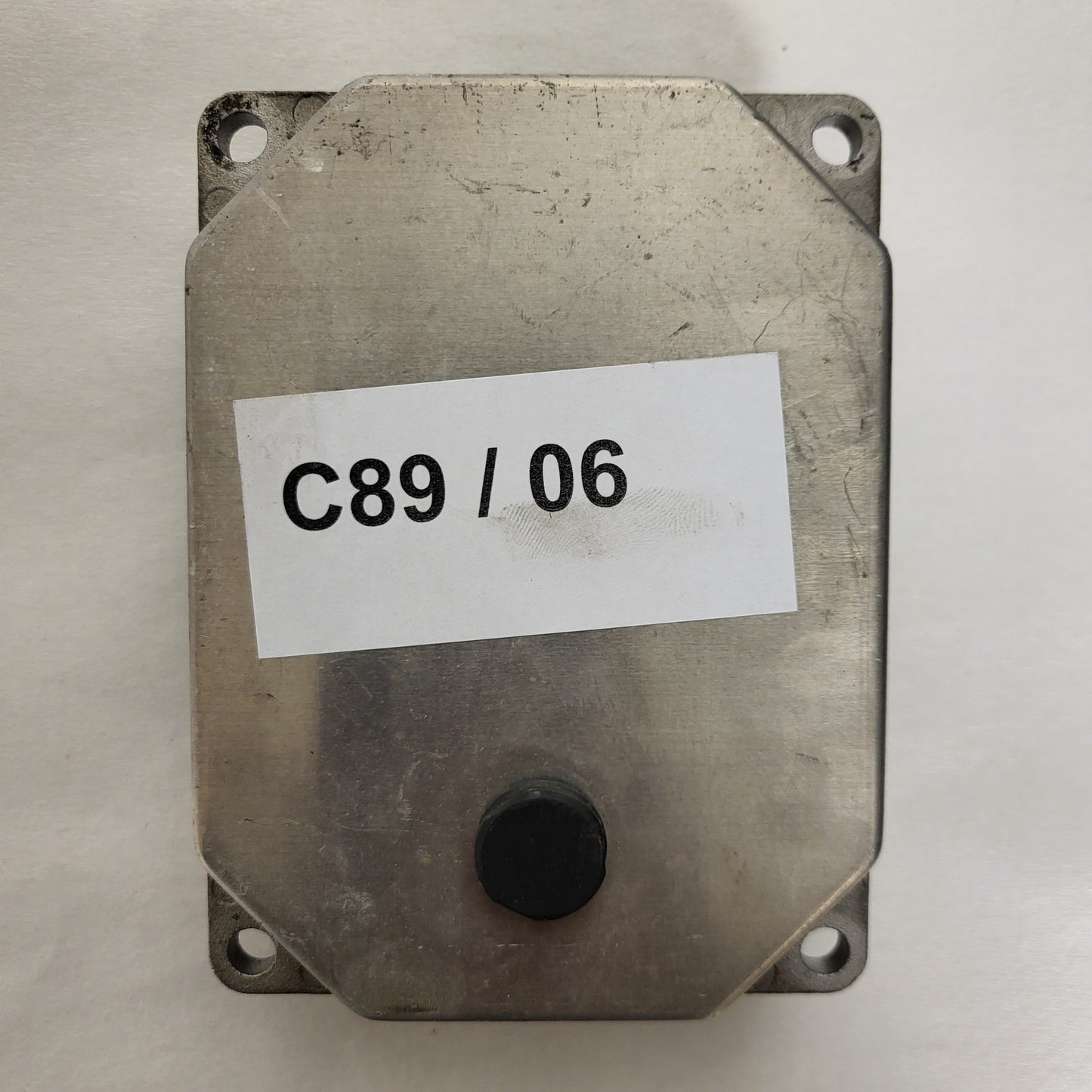 FIAT GRANDE PUNTO ECU / IAW 5SF3.M1 / 51798649 / 61601.098.08 / HW300 / MAGNETI MARELLI