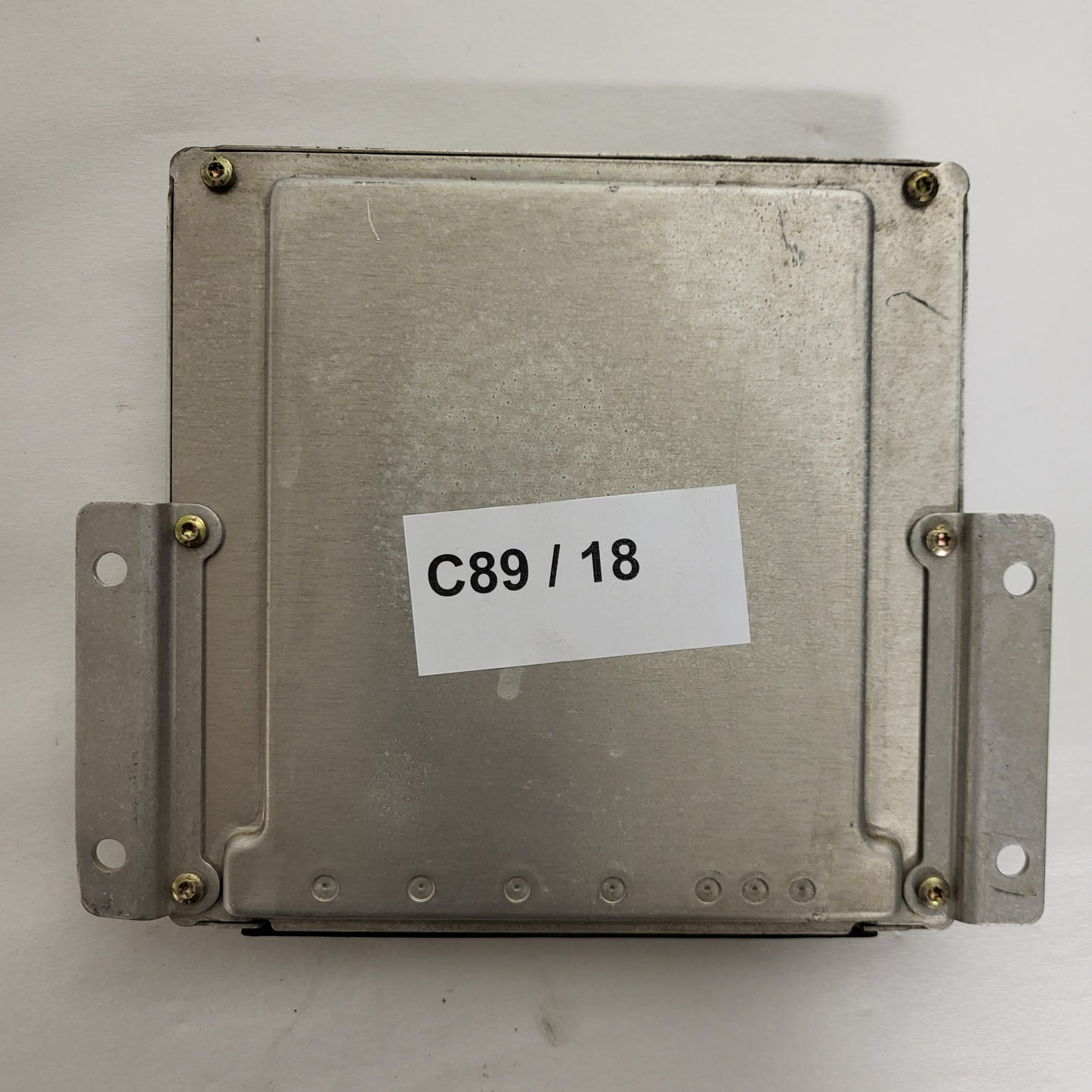 Fiat BRAVO ECU / 0281001928 / 46546205 / C424B182 / BOSCH