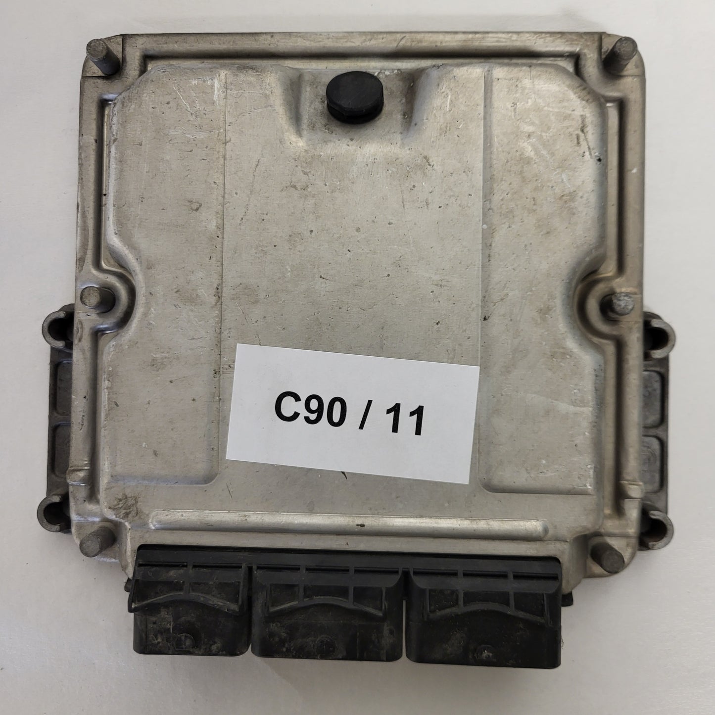 Renault Master Movano ECU / 0281010320 / HOM8200106111 / 8200110105 / 8200106111