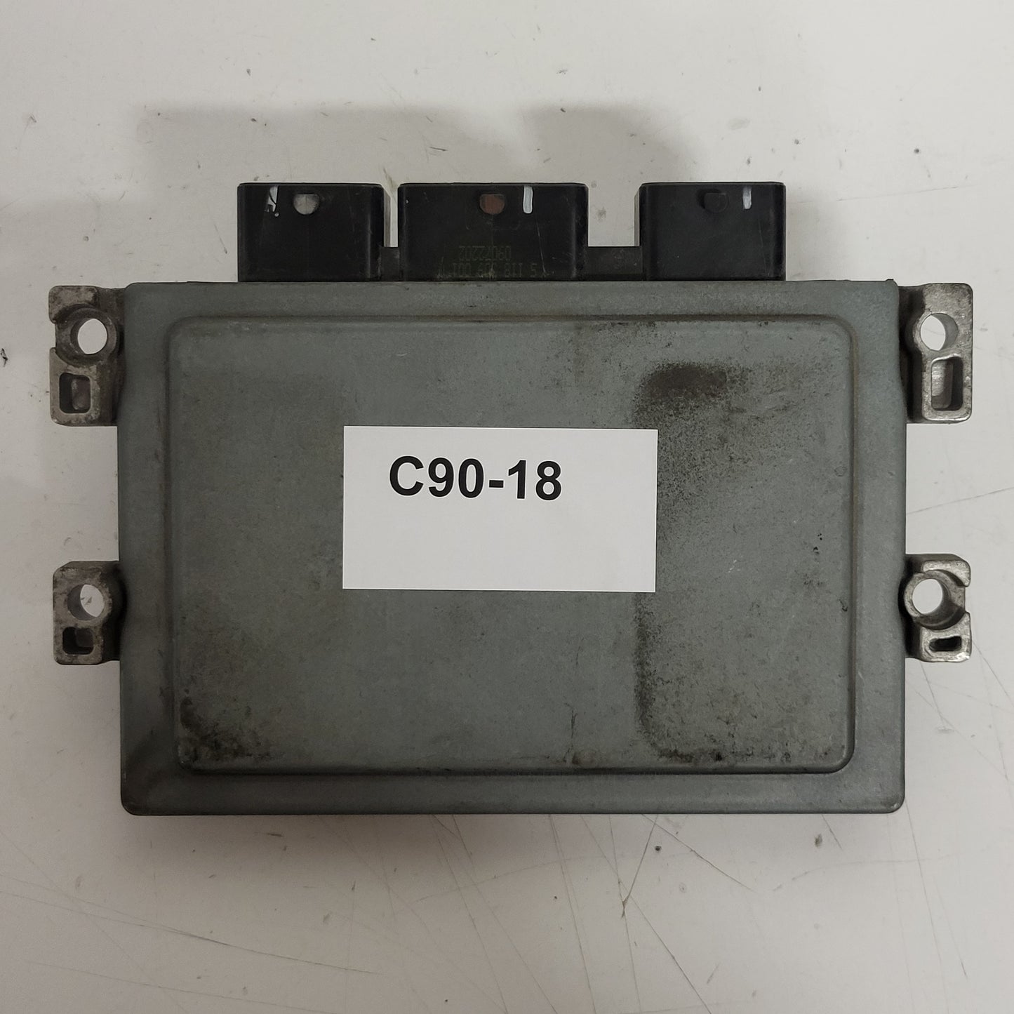 FORD FIESTA ECU / 8V21-12A650-TH / S180047003 / S180047003H / EMS2102 0TAH J38AC