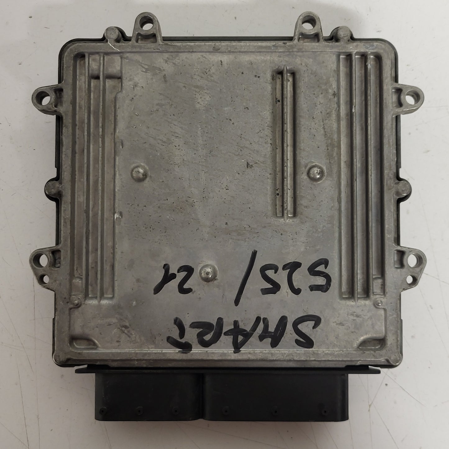 MITSUBISHI COLT SMART ECU / A6391502279 / 0281013498 / BOSCH