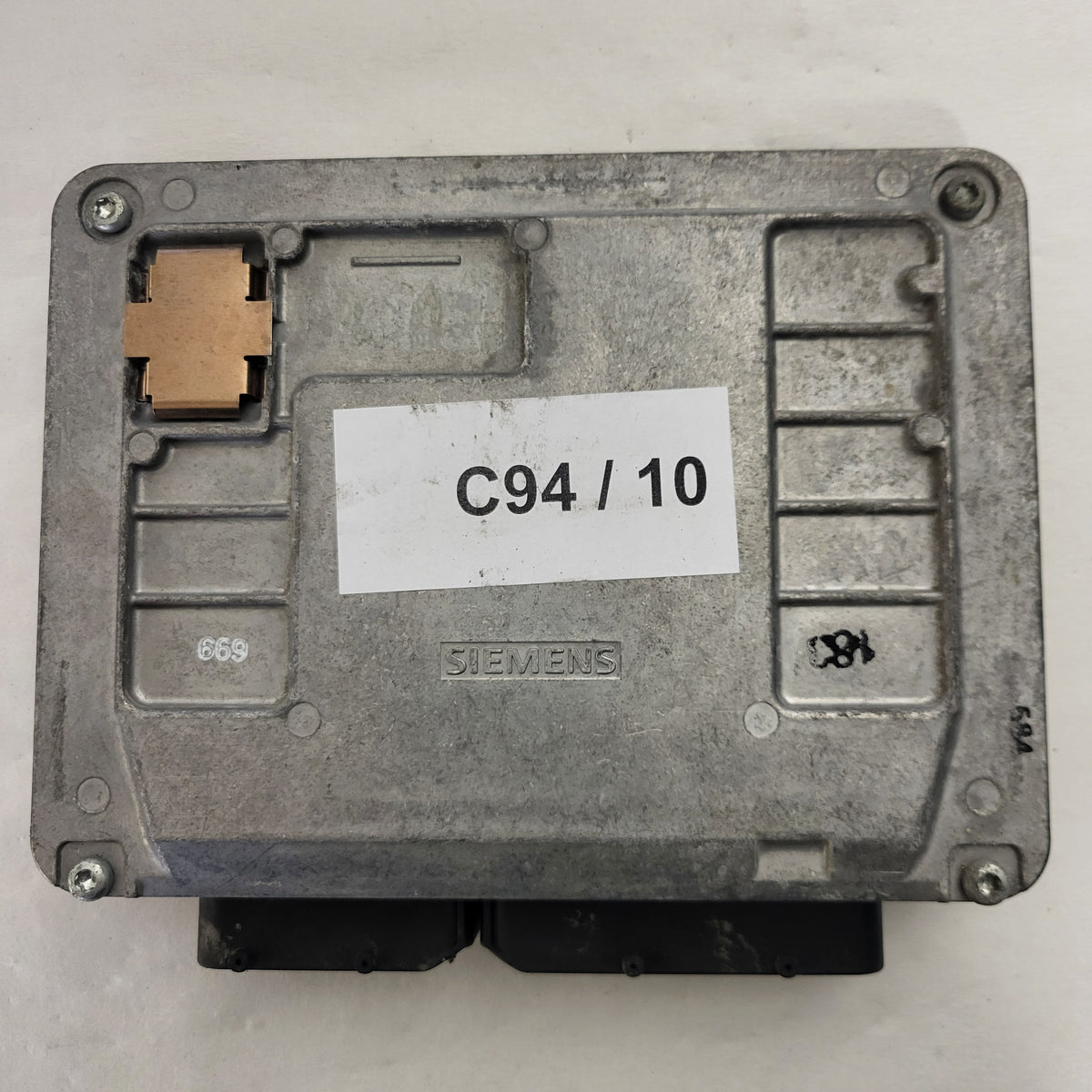 SKODA FABIA ECU / 03D906032A / 5WP40060 07 / SIMOS 3PD / SIMENES - C94-10 - 3