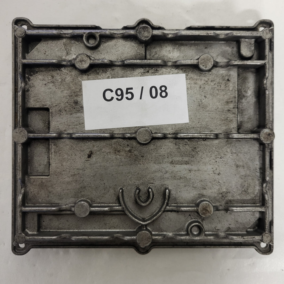 SMART FORTWO ECU / 0261205004 / 0003107V006 / HW 32.98 / BOSCH - C95-08 - 3