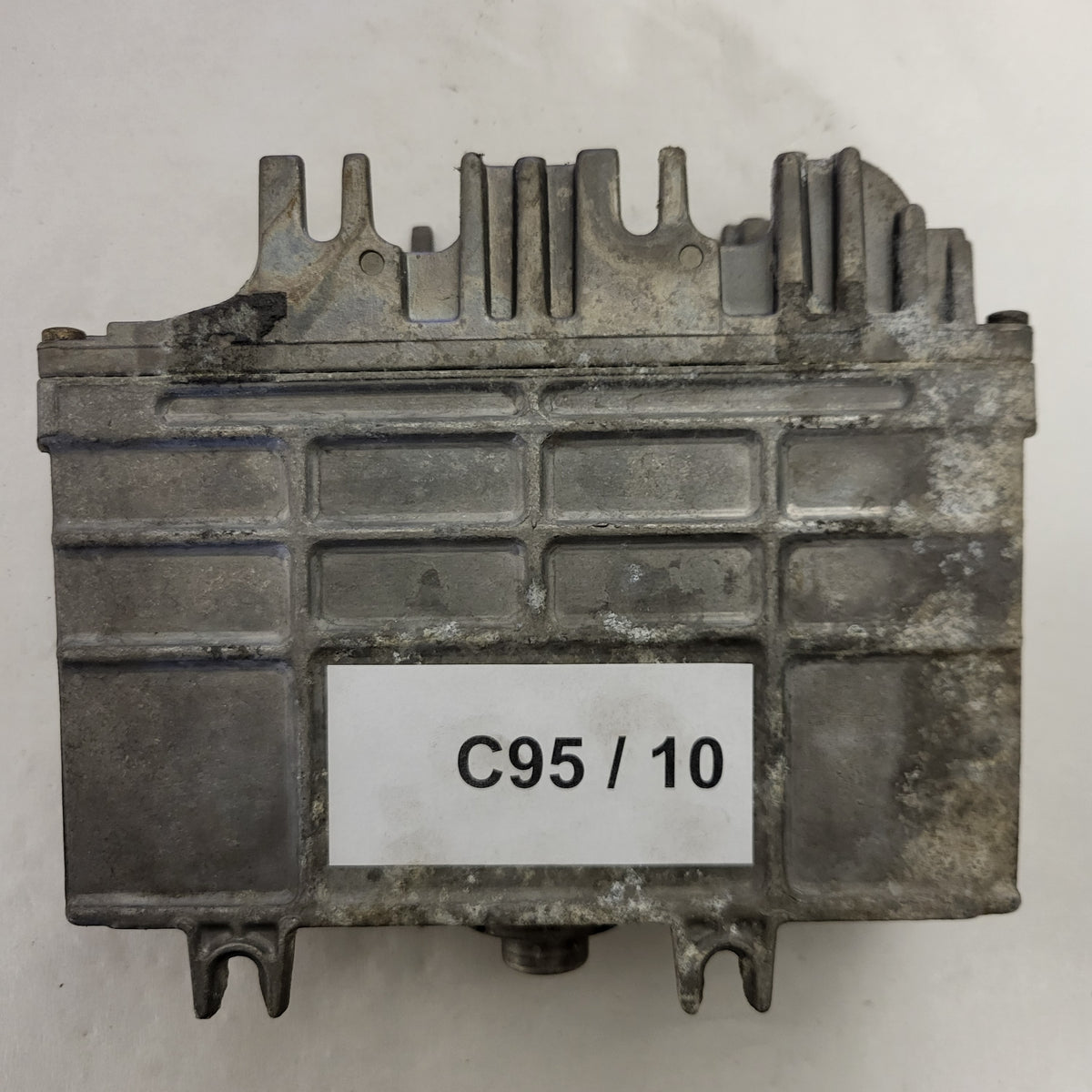 VW ECU / 030906027AL / 0261206226 / BOSCH - C95-10 - 3
