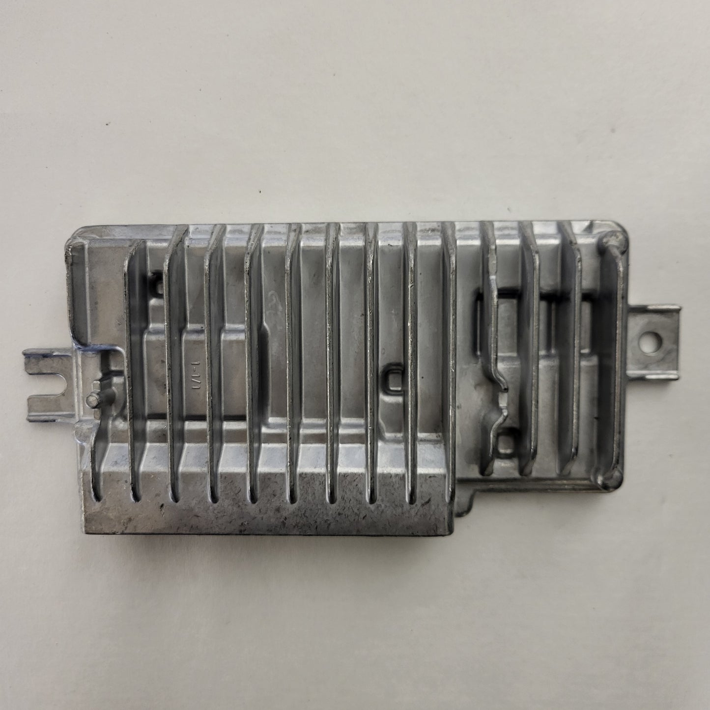 FIAT ALFA MODULE ECU / NRCS2 / 670219508 / 19224BQ / SW R2.21 / HW C1.0D / BOSCH MOPAR