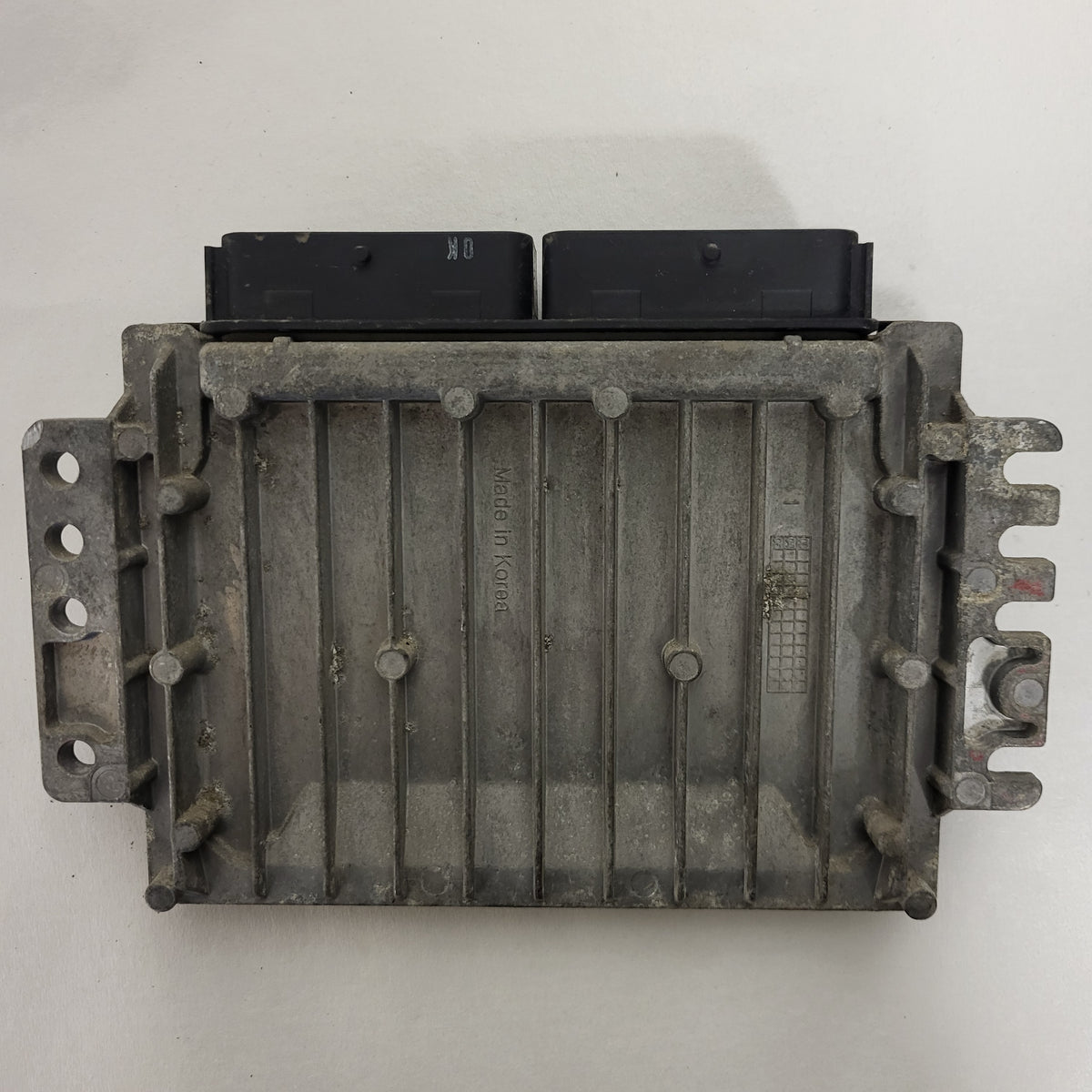 DAEWOO KALOS ECU / 96376653 / S010011038 A8 / 1AVR - C96-12 - 3