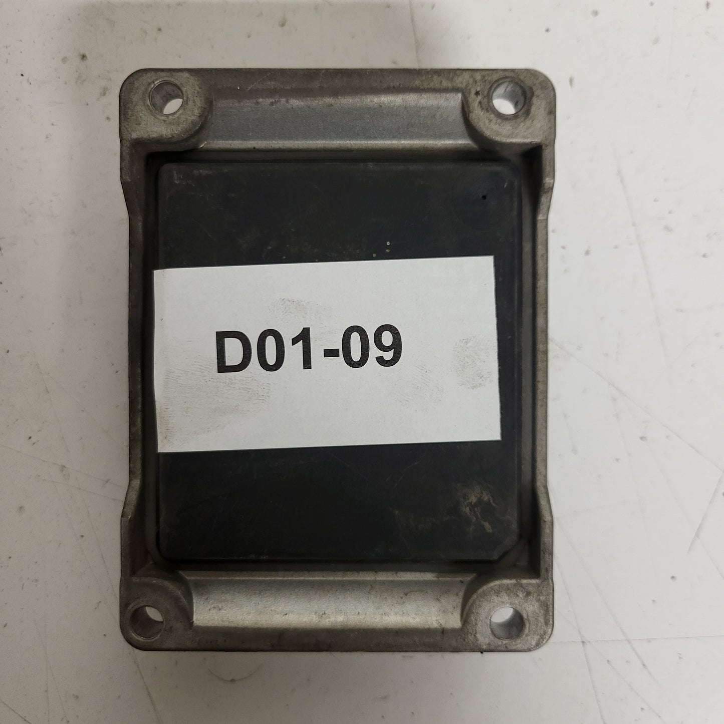 Fiat LANCIA ECU / 0261208205 / 00552088560 / ME73H4F020 / ME73 / BOSCH