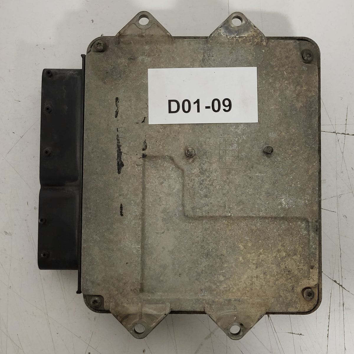 FIAT GRANDE PUNTO ECU / 51781569 / MJD 6F3.P7 / HW03P / MAGNETI MARELLI - D01-09 - 3