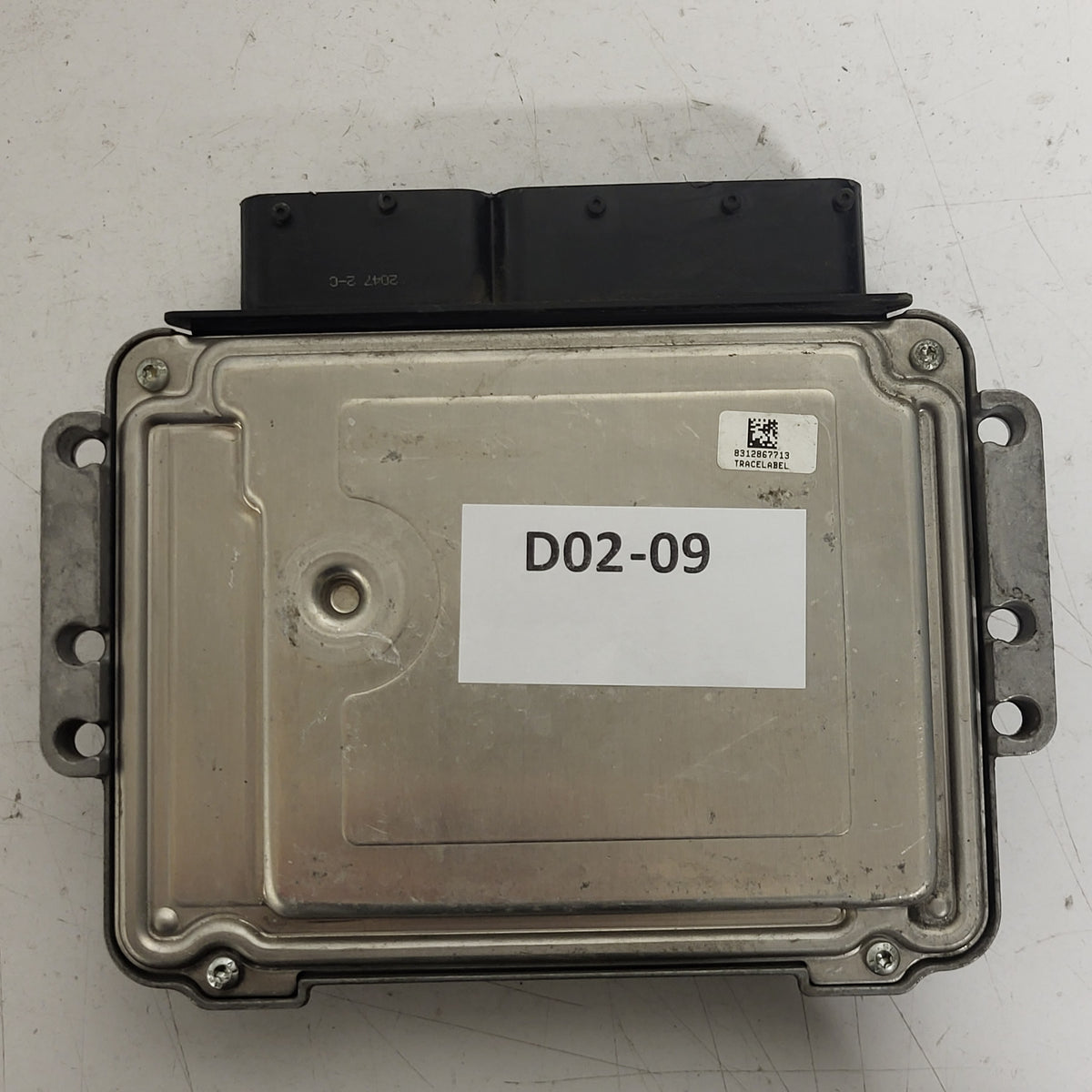 FORD KA ECU / 97KB-12A650-AD / ACME / LEE-107 / EEC-V - D02-09 - 3