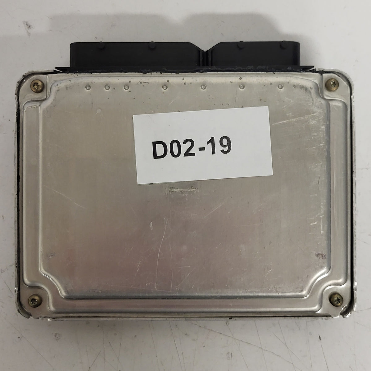 AUDI A3 1.8T ECU / 06A906032FC / 0261207204 / ME7.5 / BOSCH - D02-19 - 3