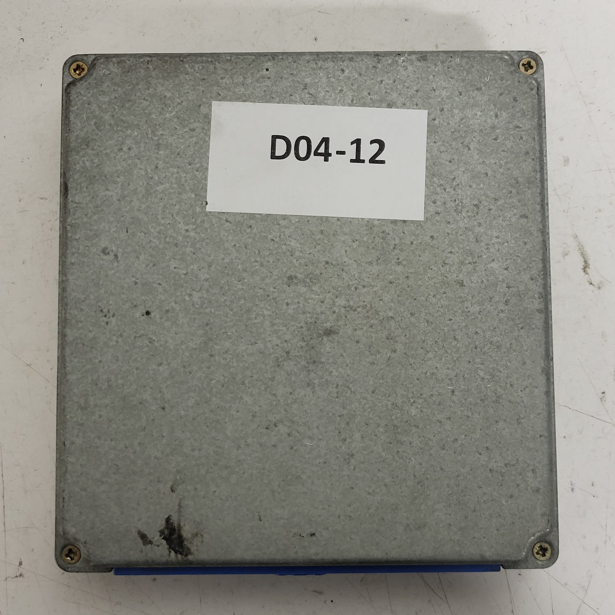 NISSAN SERENA ECU / 0261203369 / 237102C660 2C660-37000 / 23710 2C660 BOSCH - D04-12 - 3