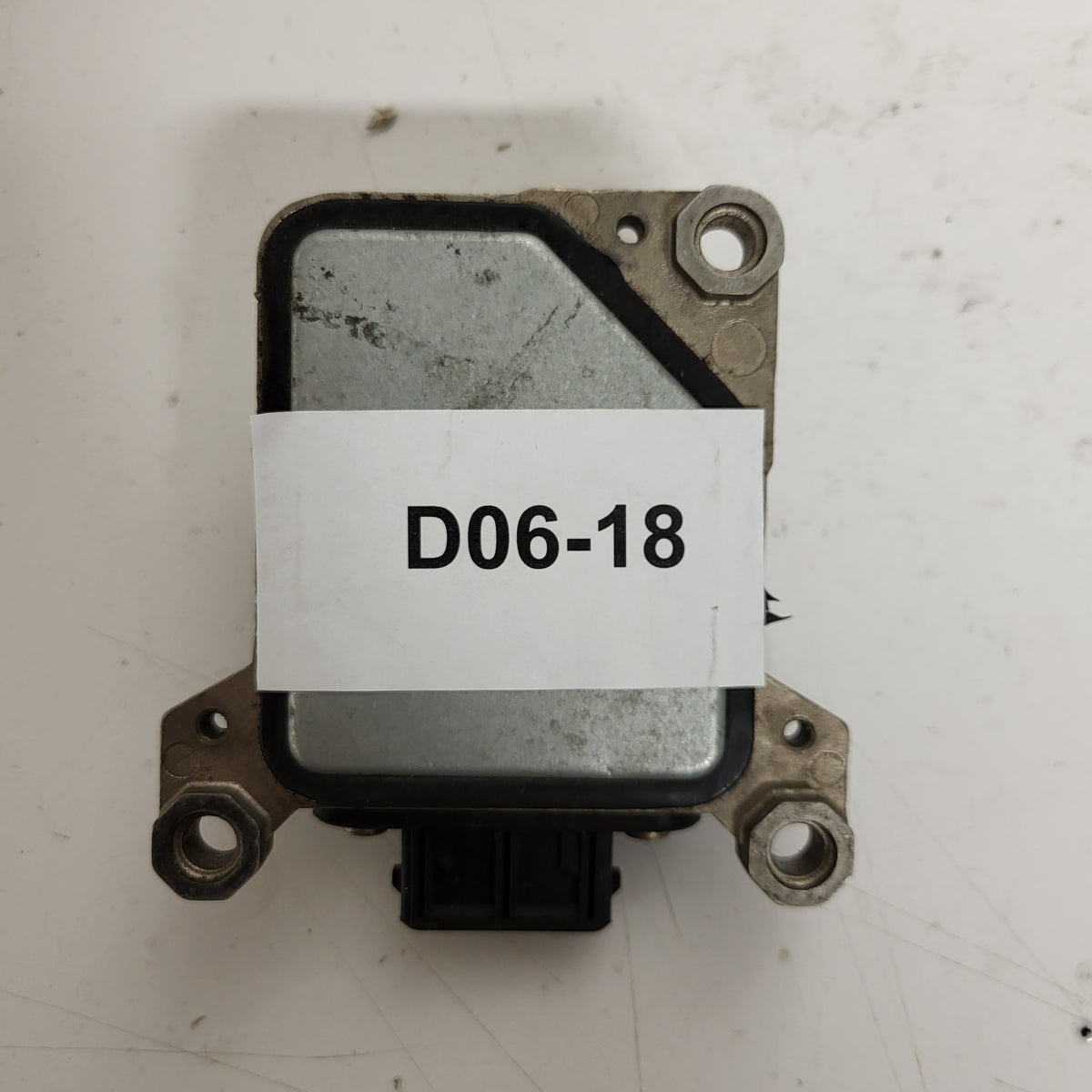 MERCEDES BENZ A W168 ESP SENSOR ECU / 0265005200 / 0005426518 / BOSCH - D06-18 - 3