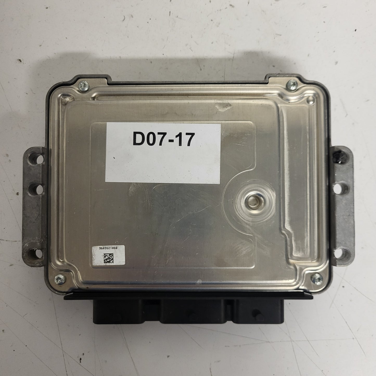 FORD ECU / 0281011701 / 6M51-12A650-NB / 9BXB / 1039S16296 / BOSCH