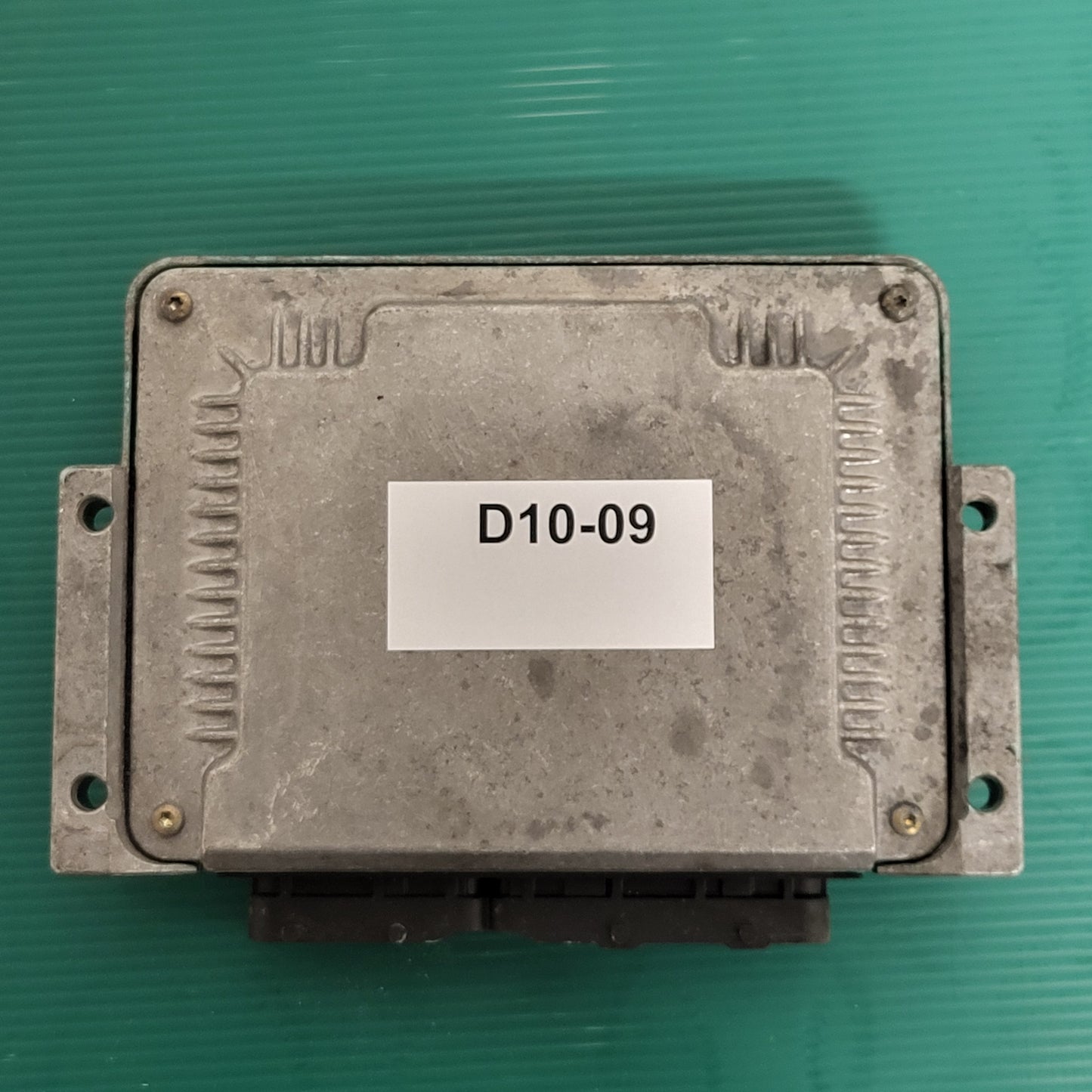 Fiat STILO ECU / 0281011396 / 55187569 / 1039S02173 / BOSCH