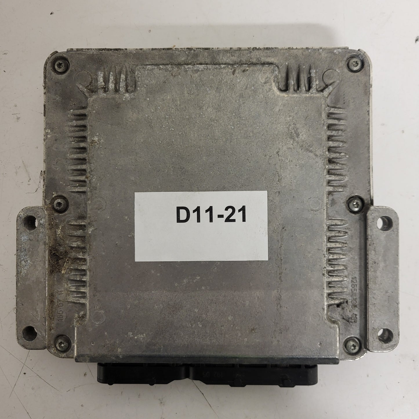 JEEP CHEROKEE KJ 2.5 ECU / 0281011278 / TED246301965 / P56044352AC / BOSCH