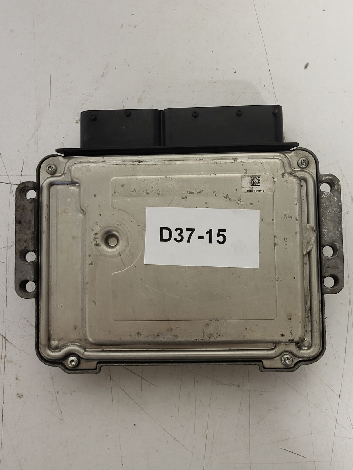 ALFA ROMEO GT ECU / 0281012882 / 51806557 / BOSCH - D37-15 - 3