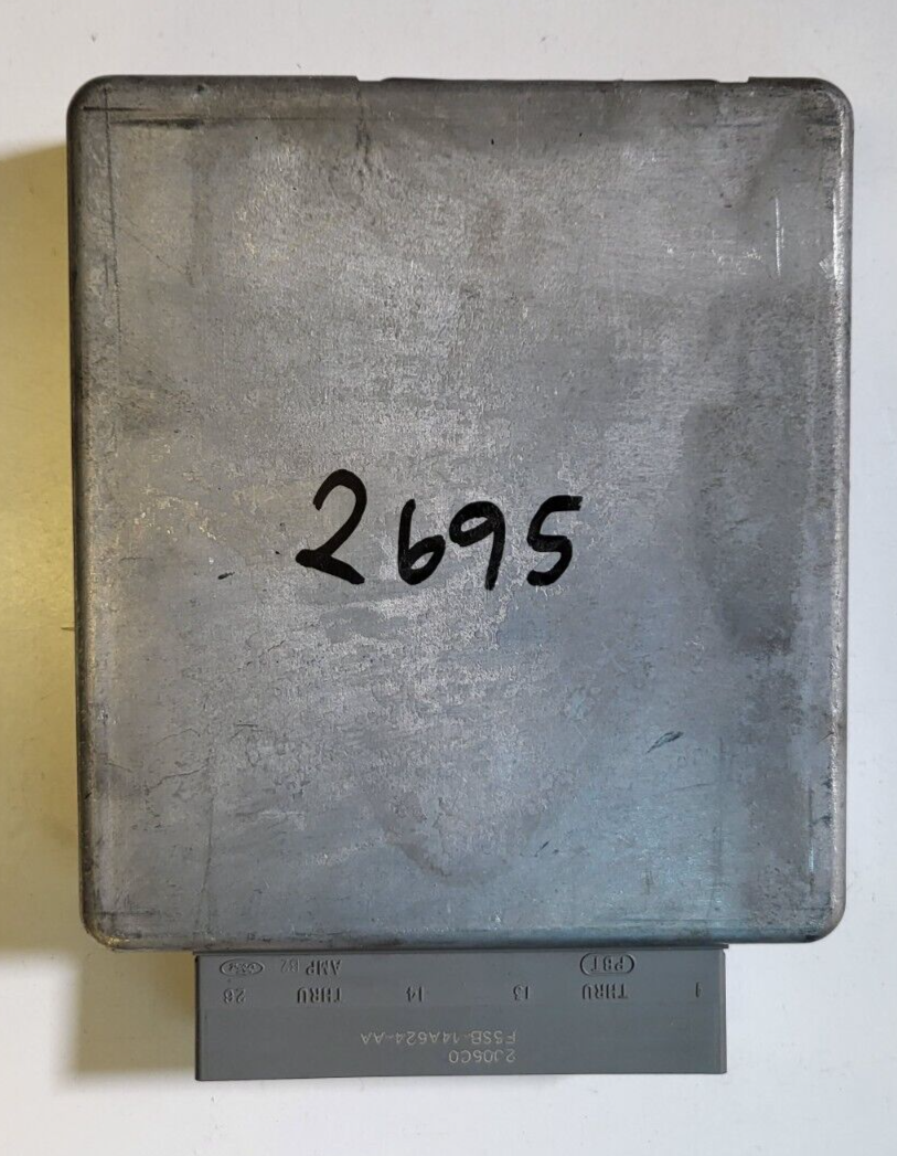 FORD ECU / 2S71-12A650-CD / 2S7112A650CD / 6CPC / VISTEON