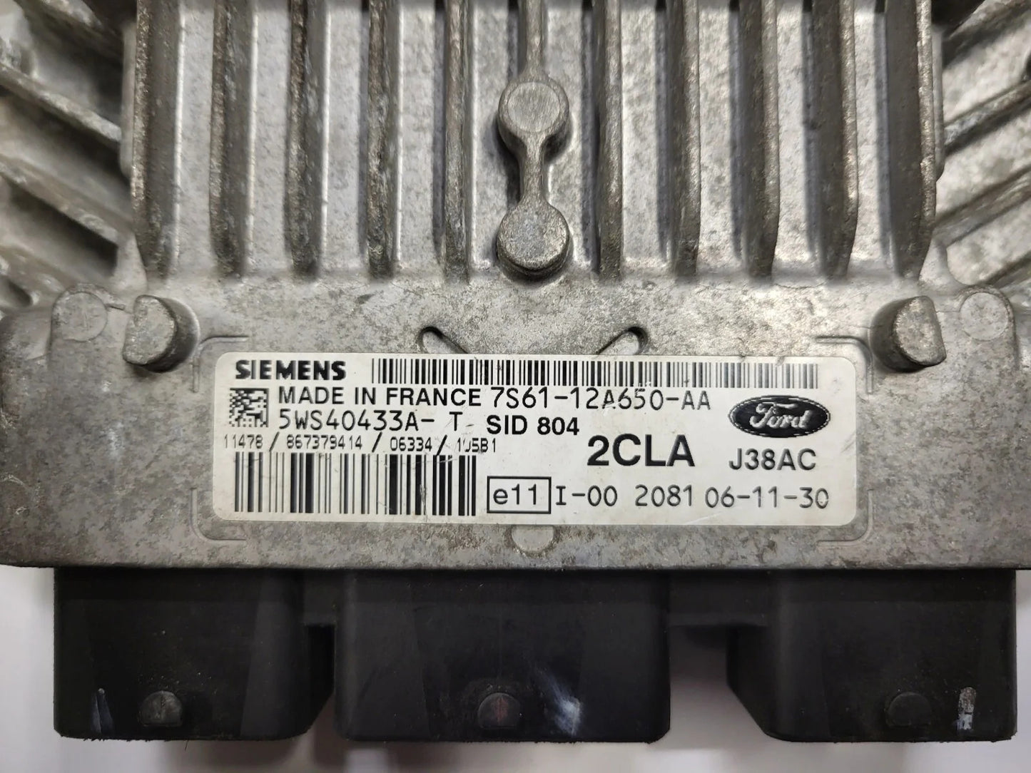 FORD FIESTA ECU / 7S61-12A650-AA / 5WS40433A-T / 2CLA / SID804 / J38AC SIEMENS