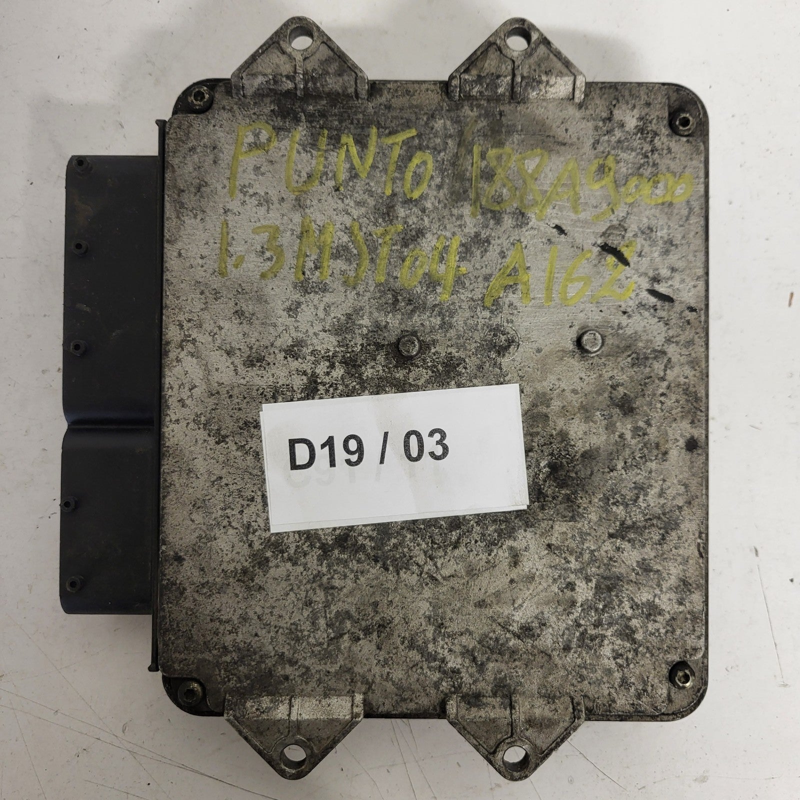 FIAT GRANDE PUNTO ECU / 55186608 / MJD 6JF.P3 / HW01B  / 71600.004.02