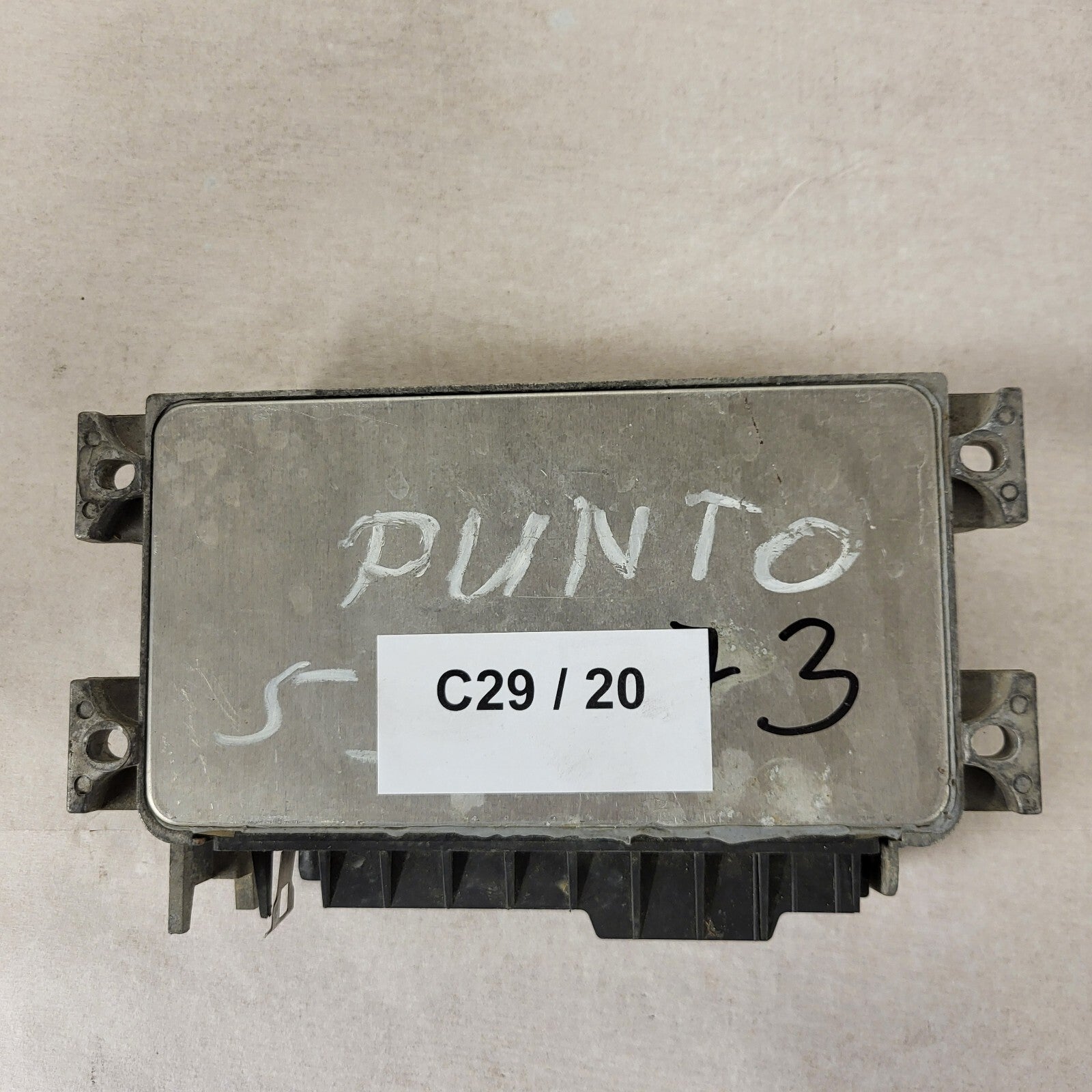 FIAT PUNTO LANCIA Y ECU / IAW 16F.EB / 46545150 / 61602.102.01 / MAGNETI MARELLI