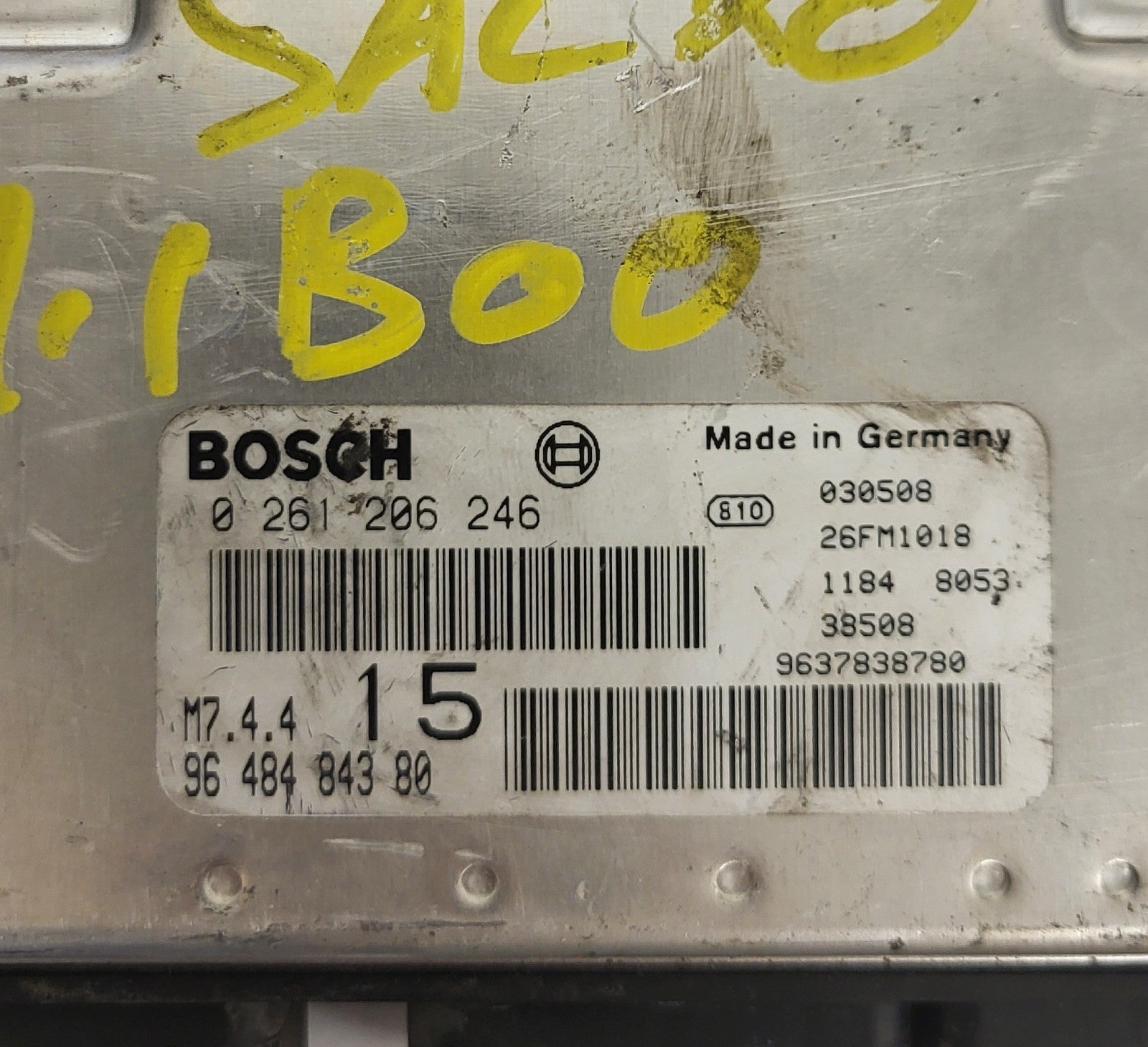Peugeot Citroen ECU / 0261206246 / M7.4.4 / 9648484380 / BOSCH